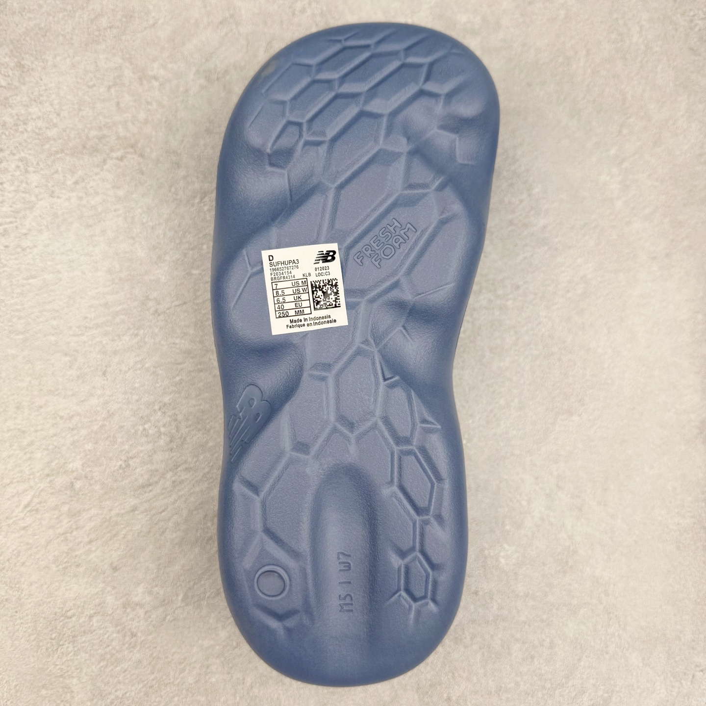 图片[9]-New Balance NB Fresh Foam MRSHN Slide \\\”Cream\\\” 耐磨 一字拖鞋 实拍调校N版已经零色差零失真 百分百还原实物色彩所见即所得 不存在货不对板色差等低级问题 选购参考实物拍摄 不混卖不参货 只用心做好货严格选品 承诺混一赔十 尺码：36 36.5 37.5 38 38.5 39 40 40.5 41 42 42.5 43 44 44.5 45-选品中心