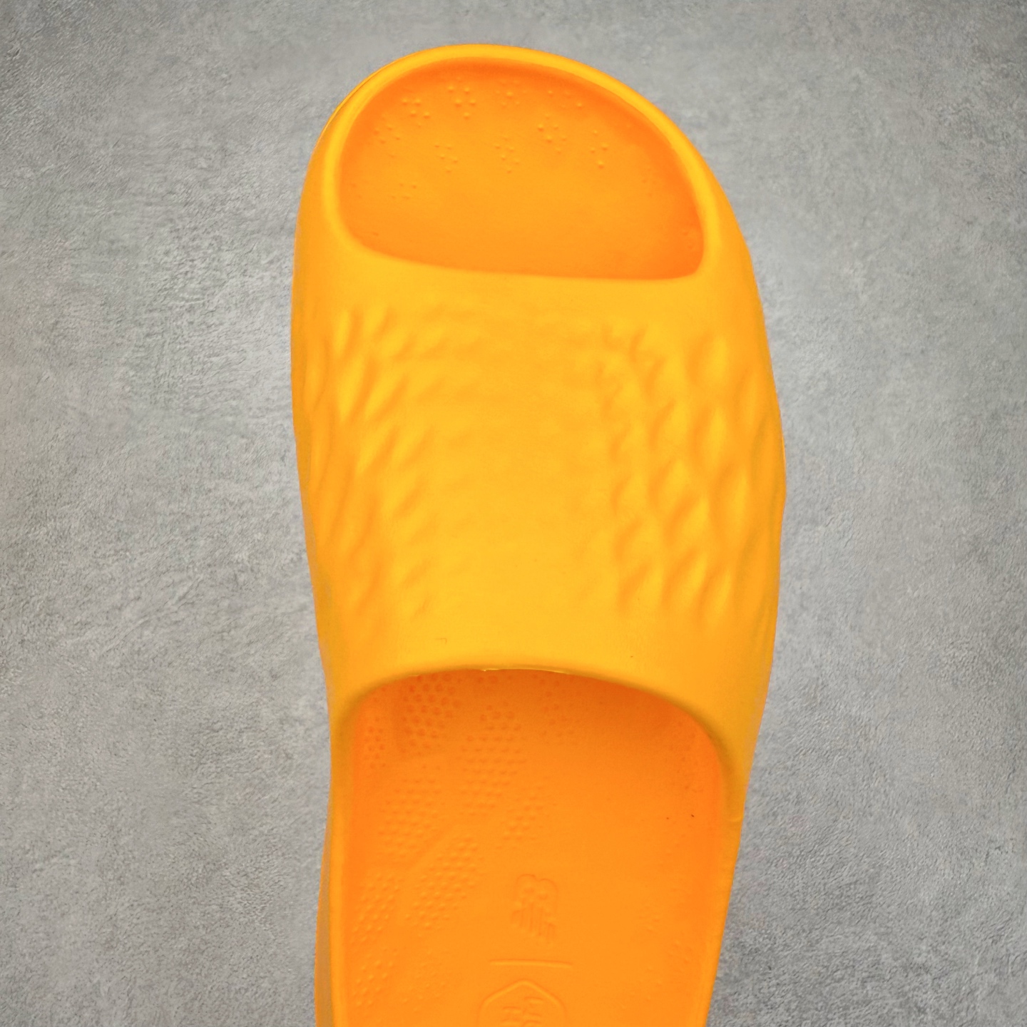 图片[4]-New Balance NB Fresh Foam MRSHN Slide \\\”Cream\\\” 耐磨 一字拖鞋 实拍调校N版已经零色差零失真 百分百还原实物色彩所见即所得 不存在货不对板色差等低级问题 选购参考实物拍摄 不混卖不参货 只用心做好货严格选品 承诺混一赔十 尺码：36 36.5 37.5 38 38.5 39 40 40.5 41 42 42.5 43 44 44.5 45-选品中心