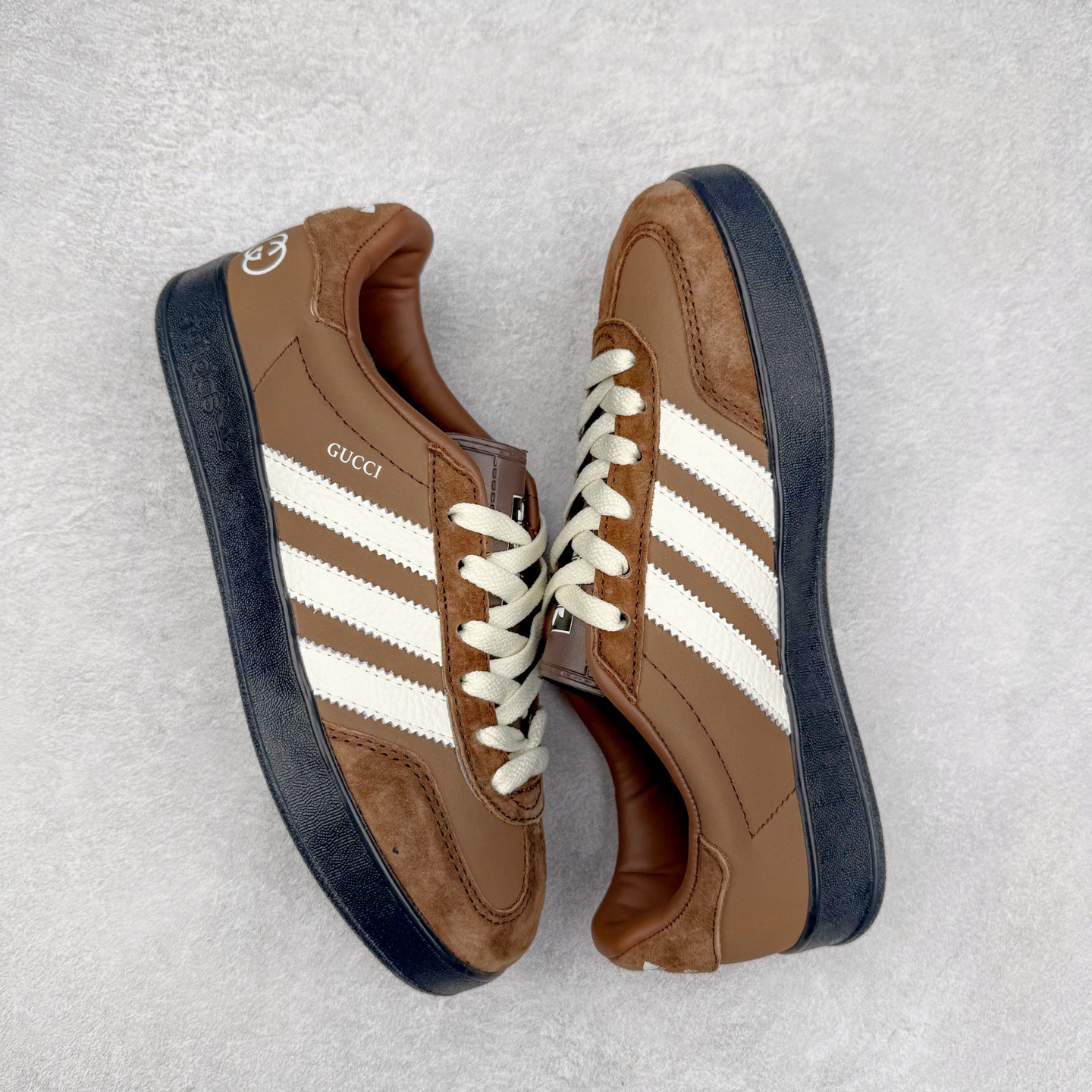 图片[3]-＃C2 AD Gazelle Indoor Trainers 羚羊内训系列低帮复古百搭休闲运动德训风板鞋 DD6604 90年代经典的复刻版！自60年代以足球训练鞋面世以来,Gazelle就以其经典设计席卷全球。1991年版本的复刻,再造经典Gazelle。采用皮革打造,搭配浊色细节,让这款经典更加简约。尺码：36 36⅔ 37⅓ 38 38⅔ 39⅓ 40 40⅔ 41⅓ 42 42⅔ 43⅓ 44⅓ 44⅔ 45-选品中心