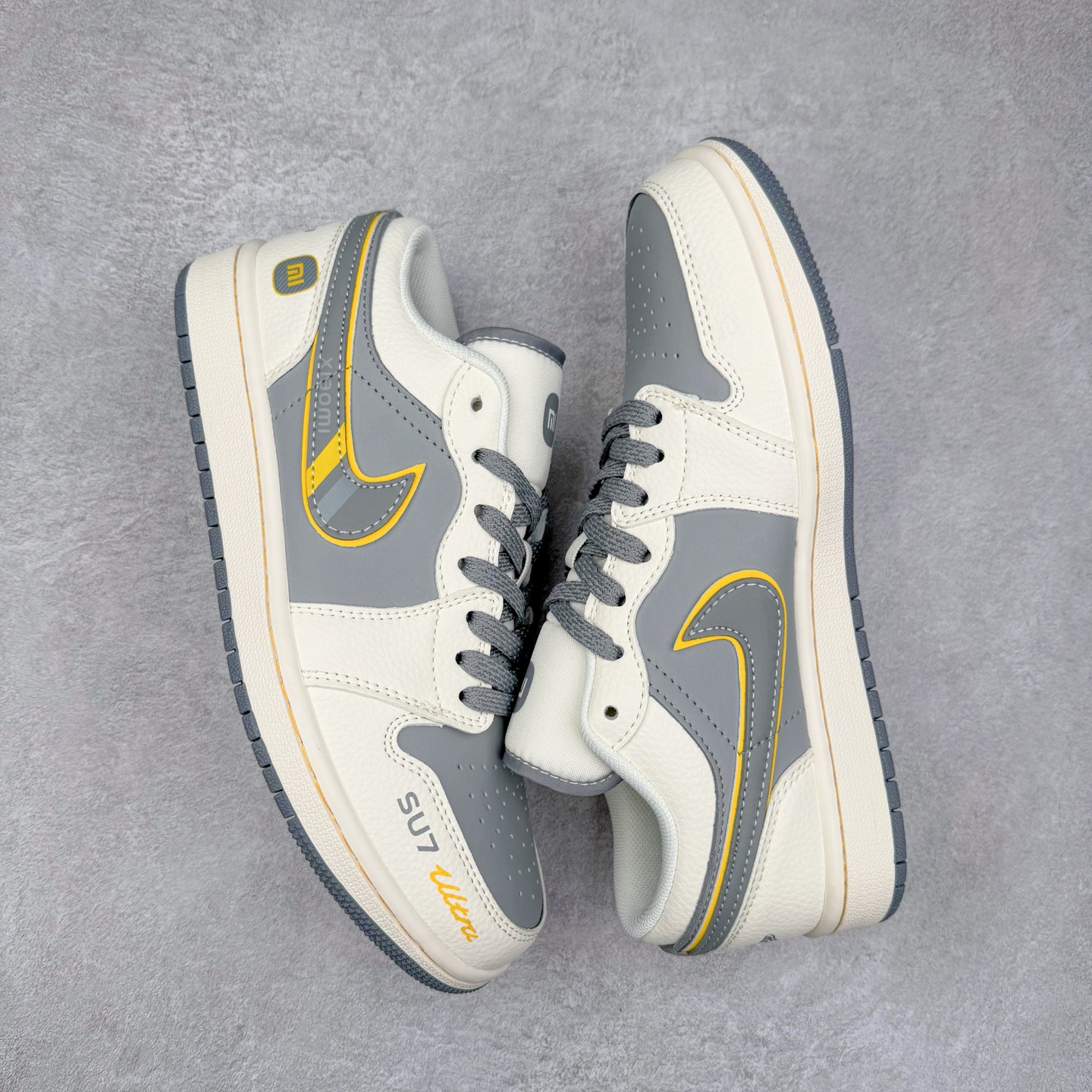 图片[3]-TS x Air Jordan AJ1 Low 倒钩低帮联名定制配色 XX3168-119 原厂内置气垫魔块 A模大底 头层小牛皮 鞋舌AJ原厂专用牛津布+AJ专用反口珍珠布+原厂无杂质高弹内里海棉+特殊封边弹力鞋带 实拍调校N版已经零色差零失真 百分百还原实物色彩所见即所得 不存在货不对板色差等低级问题 选购参考实物拍摄 不混卖不参货 只用心做好货严格选品 承诺混一赔十 尺码：36 36.5 37.5 38 38.5 39 40 40.5 41 42 42.5 43 44 44.5 45-选品中心