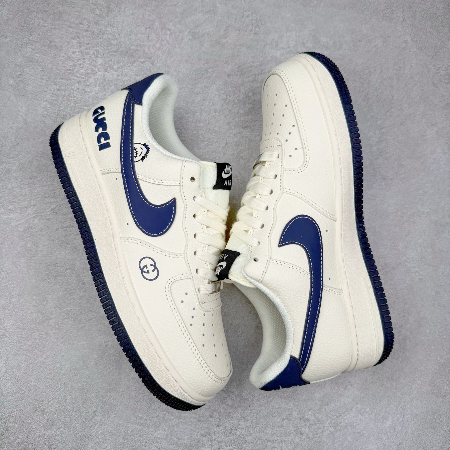 图片[3]-NK Air Force 1´07 Low 空军一号低帮百搭休闲运动板鞋 QW5836-006 柔软、弹性十足的缓震性能和出色的中底设计 横跨复古与现代的外型结合 造就出风靡全球 三十多年的Force 1 直到今天还深受青睐 实拍调校N版已经零色差零失真 百分百还原实物色彩所见即所得 不存在货不对板色差等低级问题 选购参考实物拍摄 不混卖不参货 只用心做好货严格选品 承诺混一赔十 尺码：36 36.5 37.5 38 38.5 39 40 40.5 41 42 42.5 43 44 44.5 45-选品中心