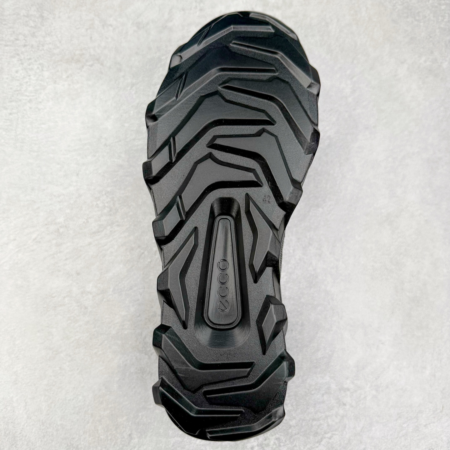 图片[9]-ECCO爱步老爹鞋男士夏季新款 飞织网面百搭潮流户外运动鞋 健步BIOM系列新款 全新的轻量发泡底材与直接注塑橡胶大底相结合 柔软舒适，轻量回弹，脚感更轻盈 鞋面采用GORE-TEX飞织网面与牛皮相结合 给你贴心透气呵护 自然律动科技 符合人体工学鞋楦 贴近足部天然形态 橡胶大底，抓地力强，具有良好的耐磨性 轻盈自如 适跑畅练 尺码：38 39 40 41 42 43 44 （皮鞋码）-选品中心