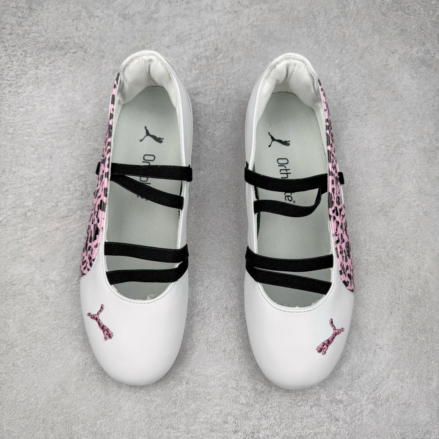 图片[2]-＃DT PUMA Speedcat Ballerina 彪马柔软舒适防滑耐磨低帮生活休闲鞋芭蕾舞鞋单鞋玛丽珍鞋 这次，PUMA决定再对Speedcat来一次创新，以芭蕾舞鞋为灵感，将芭蕾舞鞋的灵动与轻盈感与赛车鞋融为一体，带来极具个性的全新鞋款Speedcat Ballerina。Speedcat Ballerina由Speedcat去除鞋舌、鞋带以及部分鞋侧位打造而成，鞋带部分被改为如同芭蕾鞋般的交叉弹性带，PUMA的标志依旧设计于鞋侧旁，整个鞋款外观变得更加优雅。Speedcat Ballerina 还汲取了赛车鞋的抓地设计，配备经典橡胶大底。尺码：36 37 37.5 38 38.5 39 40 40.5 41-选品中心