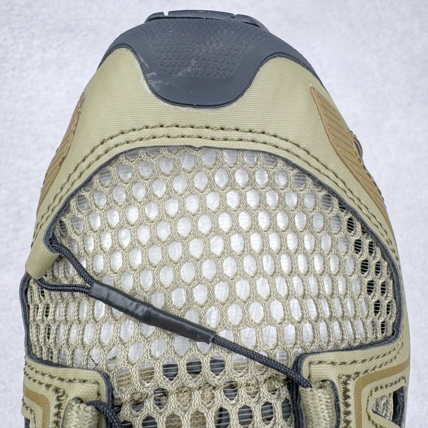 图片[19]-＃HP纯原 SALOMON XA Pro 3D AMPHIB 萨洛蒙潮流越野机能户外功能鞋 虎扑平台特供订单 耗时半年巨作 全套原纸板楦头开发 原厂特供网布配套加持 确保原汁原味 完美呈现版型 原档数据独家私模五层组合大底 男女鞋同步官方开发至46.5 原装Ortholite轻量化鞋垫 中底布带钢印编号 原厂TPU锁扣 进口港宝加持 后跟自然饱满 还原公司包裹性 鞋面采用SENSIFT贴合技术 全方位贴合包裹脚型 鞋跟部鞋底牵引设计 提供强大的抓地性能 更适应野外崎岖不平的道路 其3D ADVANCED CHASSIS底盘 材料轻量大化 钉齿设计更具稳定性 防护性 鞋底易磨损区运用CONTAGRIP高耐磨材料 应对城市硬质路面长距离跑考验 尺码：36 36.5 37.5 38 38.5 39 40 40.5 41 42 42.5 43 44 44.5 45 46 46.5-选品中心