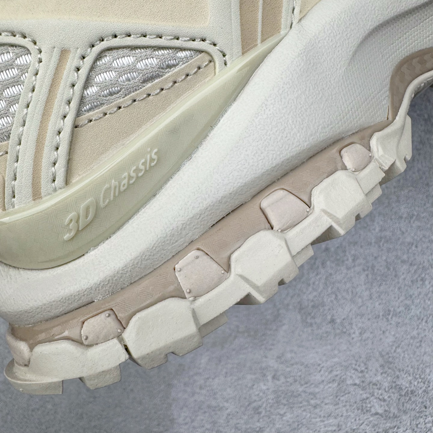 图片[17]-＃HP纯原 SALOMON XA Pro 3D ADV 萨洛蒙潮流越野机能户外功能鞋 虎扑平台特供订单 耗时半年巨作 全套原纸板楦头开发 原厂特供网布配套加持 确保原汁原味 完美呈现版型 原档数据独家私模五层组合大底 男女鞋同步官方开发至46.5 原装Ortholite轻量化鞋垫 中底布带钢印编号 原厂TPU锁扣 进口港宝加持 后跟自然饱满 还原公司包裹性 鞋面采用SENSIFT贴合技术 全方位贴合包裹脚型 鞋跟部鞋底牵引设计 提供强大的抓地性能 更适应野外崎岖不平的道路 其3D ADVANCED CHASSIS底盘 材料轻量大化 钉齿设计更具稳定性 防护性 鞋底易磨损区运用CONTAGRIP高耐磨材料 应对城市硬质路面长距离跑考验 尺码：36 36.5 37.5 38 38.5 39 40 40.5 41 42 42.5 43 44 44.5 45 46 46.5-选品中心