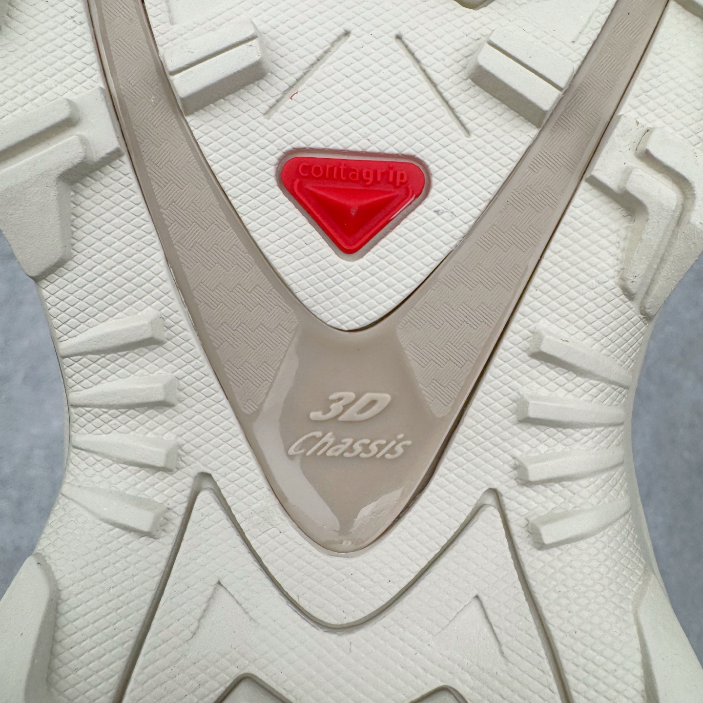 图片[20]-＃HP纯原 SALOMON XA Pro 3D ADV 萨洛蒙潮流越野机能户外功能鞋 虎扑平台特供订单 耗时半年巨作 全套原纸板楦头开发 原厂特供网布配套加持 确保原汁原味 完美呈现版型 原档数据独家私模五层组合大底 男女鞋同步官方开发至46.5 原装Ortholite轻量化鞋垫 中底布带钢印编号 原厂TPU锁扣 进口港宝加持 后跟自然饱满 还原公司包裹性 鞋面采用SENSIFT贴合技术 全方位贴合包裹脚型 鞋跟部鞋底牵引设计 提供强大的抓地性能 更适应野外崎岖不平的道路 其3D ADVANCED CHASSIS底盘 材料轻量大化 钉齿设计更具稳定性 防护性 鞋底易磨损区运用CONTAGRIP高耐磨材料 应对城市硬质路面长距离跑考验 尺码：36 36.5 37.5 38 38.5 39 40 40.5 41 42 42.5 43 44 44.5 45 46 46.5-选品中心