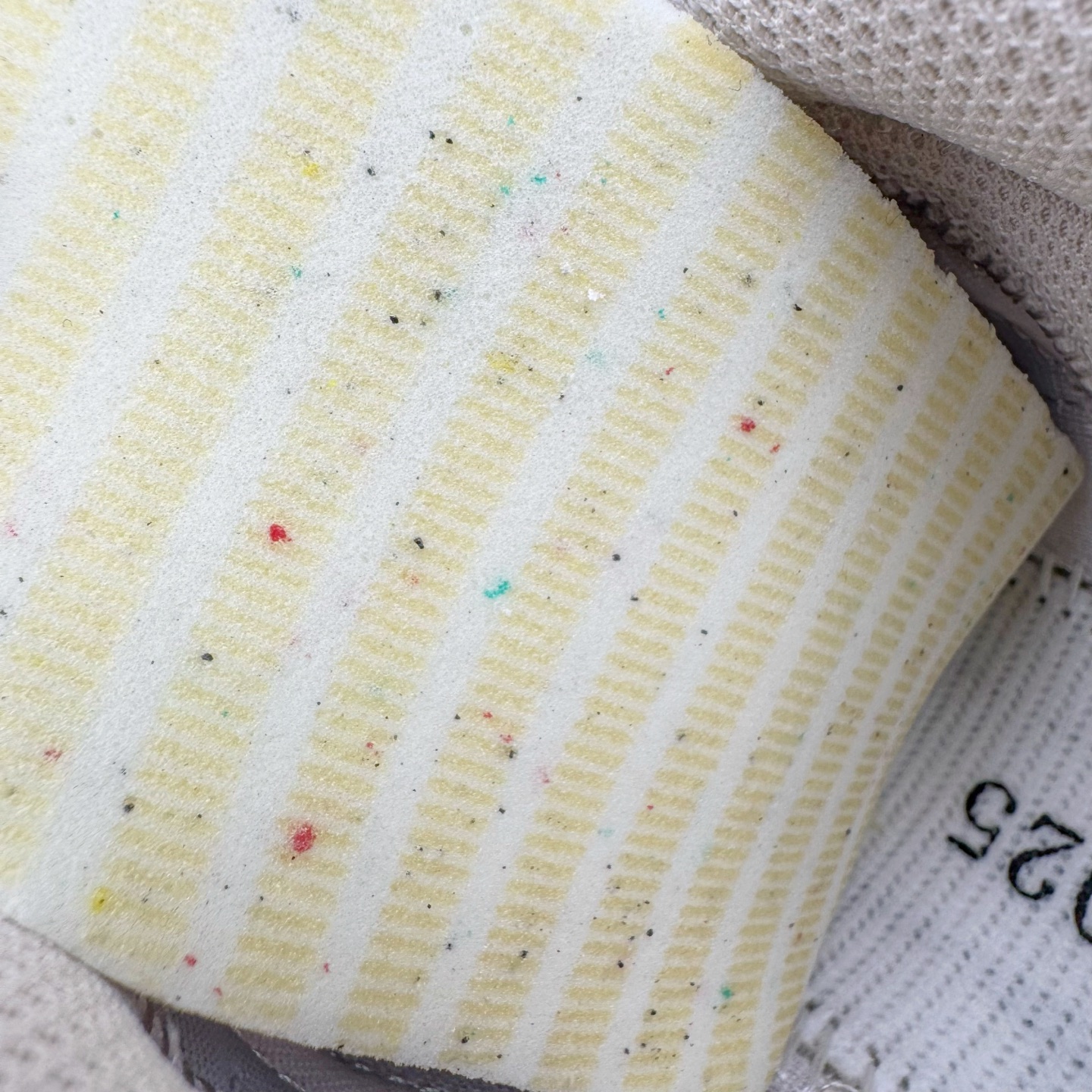 图片[11]-＃HP纯原 SALOMON XA Pro 3D ADV 萨洛蒙潮流越野机能户外功能鞋 虎扑平台特供订单 耗时半年巨作 全套原纸板楦头开发 原厂特供网布配套加持 确保原汁原味 完美呈现版型 原档数据独家私模五层组合大底 男女鞋同步官方开发至46.5 原装Ortholite轻量化鞋垫 中底布带钢印编号 原厂TPU锁扣 进口港宝加持 后跟自然饱满 还原公司包裹性 鞋面采用SENSIFT贴合技术 全方位贴合包裹脚型 鞋跟部鞋底牵引设计 提供强大的抓地性能 更适应野外崎岖不平的道路 其3D ADVANCED CHASSIS底盘 材料轻量大化 钉齿设计更具稳定性 防护性 鞋底易磨损区运用CONTAGRIP高耐磨材料 应对城市硬质路面长距离跑考验 尺码：36 36.5 37.5 38 38.5 39 40 40.5 41 42 42.5 43 44 44.5 45 46 46.5-选品中心