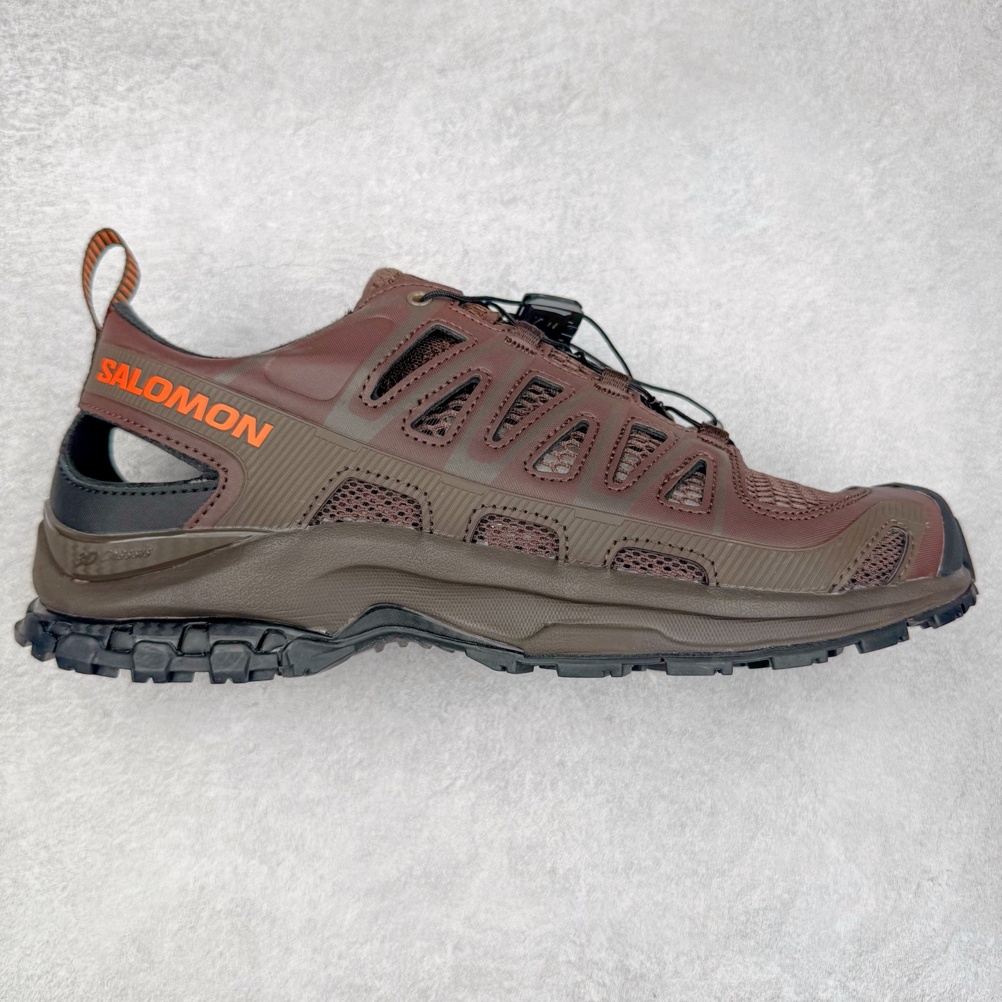 ＃HP纯原 SALOMON XA Pro 3D AMPHIB 萨洛蒙潮流越野机能户外功能鞋 虎扑平台特供订单 耗时半年巨作 全套原纸板楦头开发 原厂特供网布配套加持 确保原汁原味 完美呈现版型 原档数据独家私模五层组合大底 男女鞋同步官方开发至46.5 原装Ortholite轻量化鞋垫 中底布带钢印编号 原厂TPU锁扣 进口港宝加持 后跟自然饱满 还原公司包裹性 鞋面采用SENSIFT贴合技术 全方位贴合包裹脚型 鞋跟部鞋底牵引设计 提供强大的抓地性能 更适应野外崎岖不平的道路 其3D ADVANCED CHASSIS底盘 材料轻量大化 钉齿设计更具稳定性 防护性 鞋底易磨损区运用CONTAGRIP高耐磨材料 应对城市硬质路面长距离跑考验 尺码：36 36.5 37.5 38 38.5 39 40 40.5 41 42 42.5 43 44 44.5 45 46 46.5-选品中心