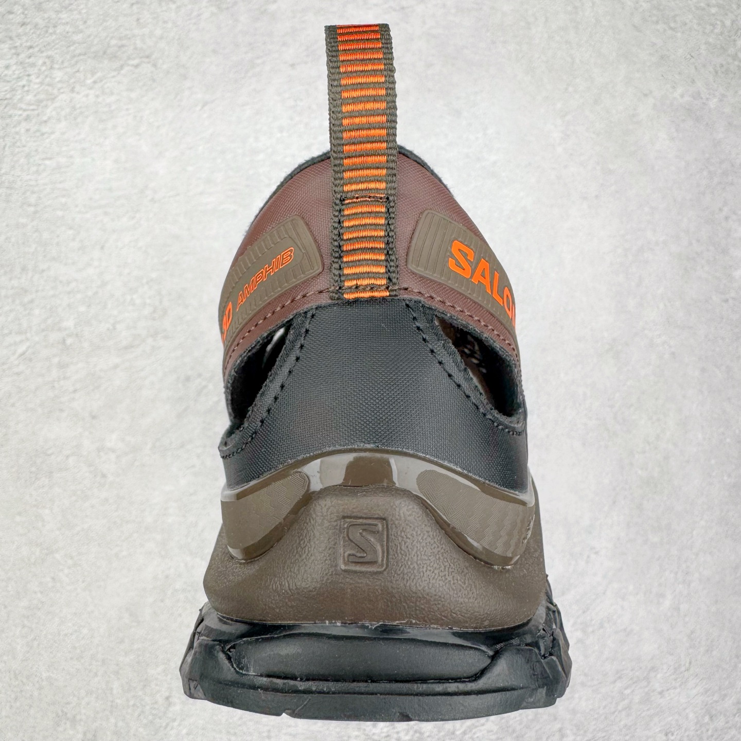 图片[8]-＃HP纯原 SALOMON XA Pro 3D AMPHIB 萨洛蒙潮流越野机能户外功能鞋 虎扑平台特供订单 耗时半年巨作 全套原纸板楦头开发 原厂特供网布配套加持 确保原汁原味 完美呈现版型 原档数据独家私模五层组合大底 男女鞋同步官方开发至46.5 原装Ortholite轻量化鞋垫 中底布带钢印编号 原厂TPU锁扣 进口港宝加持 后跟自然饱满 还原公司包裹性 鞋面采用SENSIFT贴合技术 全方位贴合包裹脚型 鞋跟部鞋底牵引设计 提供强大的抓地性能 更适应野外崎岖不平的道路 其3D ADVANCED CHASSIS底盘 材料轻量大化 钉齿设计更具稳定性 防护性 鞋底易磨损区运用CONTAGRIP高耐磨材料 应对城市硬质路面长距离跑考验 尺码：36 36.5 37.5 38 38.5 39 40 40.5 41 42 42.5 43 44 44.5 45 46 46.5-选品中心