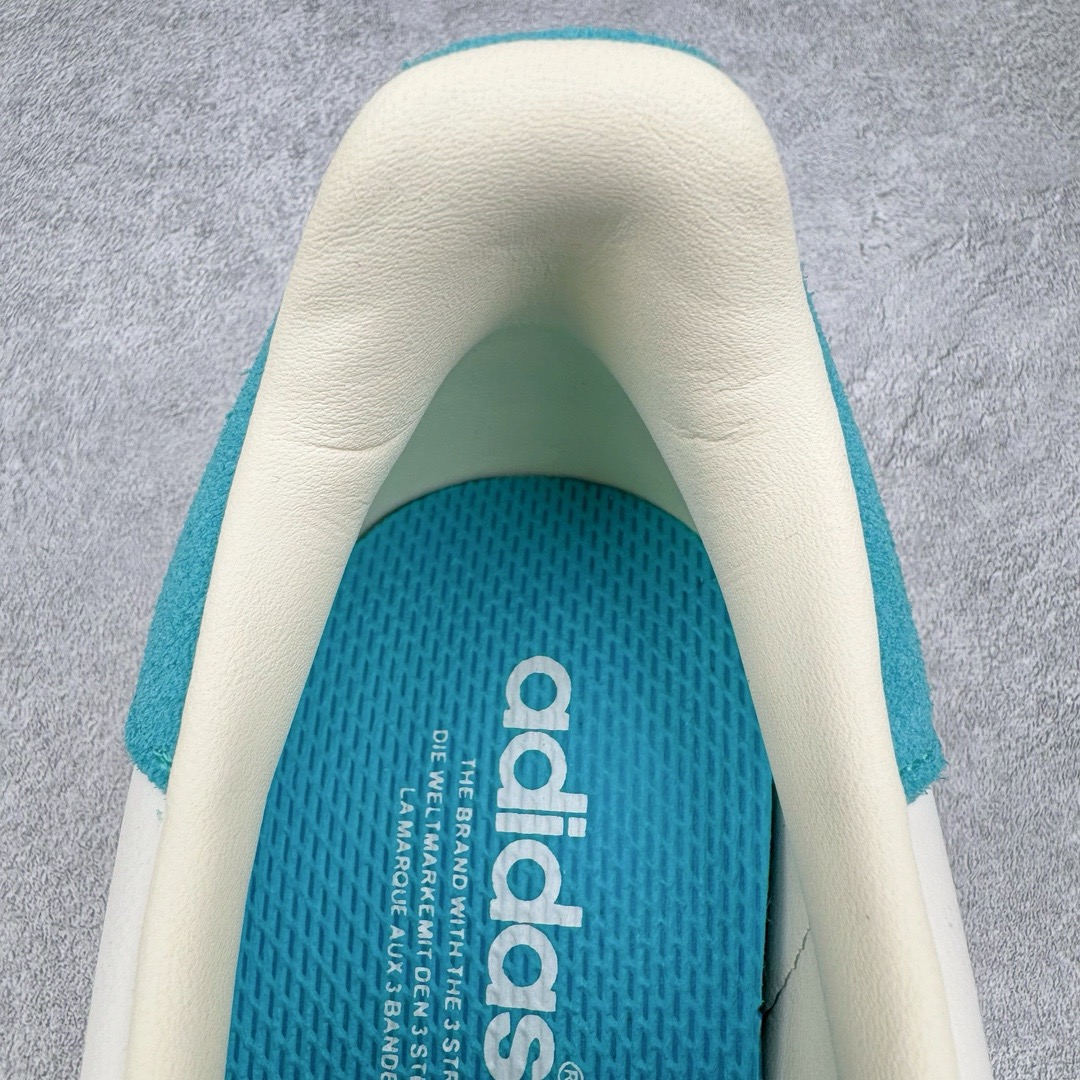 图片[13]-＃CS纯原 AD Original Gazelle Indoor Trainers 瞪羚室内鞋系列低帮复古百搭休闲运动德训风板鞋 白蓝 JI2583 高端零售特供批次 原厂定制长毛翻毛皮组合环保纤维革鞋面材质 内置环保海玻璃鞋垫 外置RB橡胶大底 产品品控稳定性领先行业 原厂全套原楦原纸板冲刀磨具开发 原厂皮料加持 原厂港宝加持定型后跟R度完美 将复古进行到底 简约流畅 三十年不变经典 这款Gazelle运动鞋 无论面料、配色、质感或设计 都只在重现其1991年原款的经典 皮革鞋面 撞色三条纹和鞋跟标的设计 力求呈现90年代的经典复古风潮 Samba火热的同时 也带动了其它的复古鞋型 Gazelle便是其中一只 Gazelle Indoor拥有包边更宽的T字型鞋头 更好的保护运动员的前掌 浓浓的复古氛围感 非常适合现在流行的Cleanfit风格 尺码：35.5 36 36.5 37.5 38 38.5 39 40 40.5 41 42 42.5 43 44 44.5 45 46-选品中心