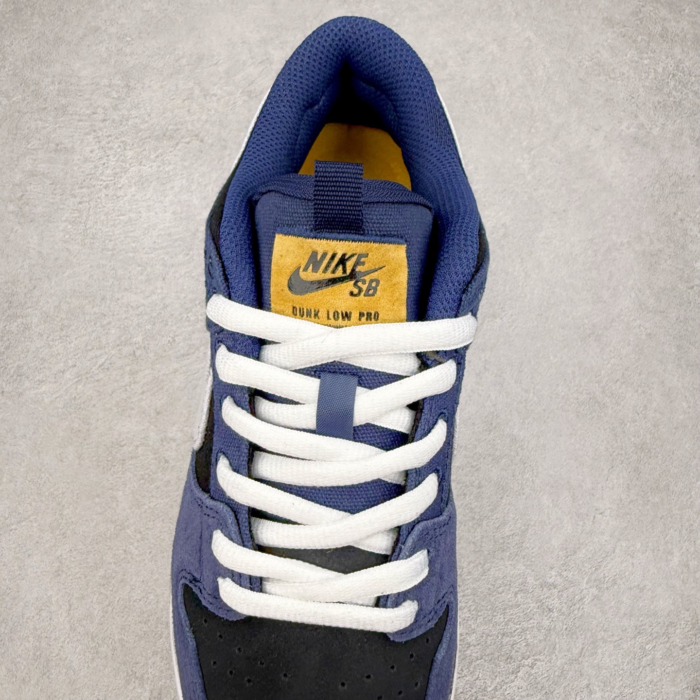 图片[5]-＃F版 NK SB Dunk Low 解构绑带 DX6775-400 极限压缩利润空间 超乎所想的高性价比 用料绝不含糊 原盒原配 正确耐磨橡胶大底 超高清洁度 全鞋零毛边皮料切割 全套原楦原模倾力打造完美版型 尺码：36 36.5 37.5 38 38.5 39 40 40.5 41 42 42.5 43 44 44.5 45 46 47.5-选品中心