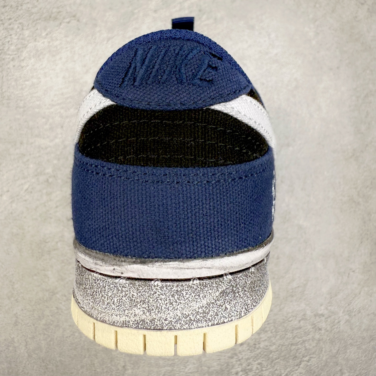 图片[8]-＃F版 NK SB Dunk Low 解构绑带 DX6775-400 极限压缩利润空间 超乎所想的高性价比 用料绝不含糊 原盒原配 正确耐磨橡胶大底 超高清洁度 全鞋零毛边皮料切割 全套原楦原模倾力打造完美版型 尺码：36 36.5 37.5 38 38.5 39 40 40.5 41 42 42.5 43 44 44.5 45 46 47.5-选品中心