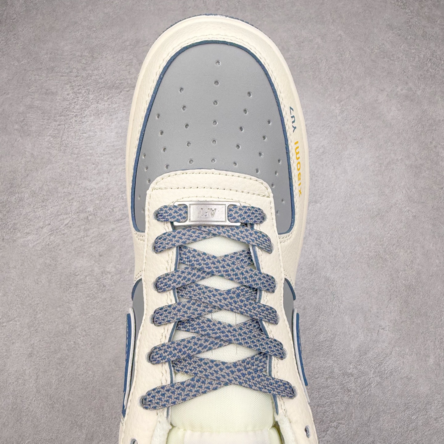 图片[4]-NK Air Force 1´07 Low 空军一号低帮百搭休闲运动板鞋 XX3168-218 柔软、弹性十足的缓震性能和出色的中底设计 横跨复古与现代的外型结合 造就出风靡全球 三十多年的Force 1 直到今天还深受青睐 实拍调校N版已经零色差零失真 百分百还原实物色彩所见即所得 不存在货不对板色差等低级问题 选购参考实物拍摄 不混卖不参货 只用心做好货严格选品 承诺混一赔十 尺码：36 36.5 37.5 38 38.5 39 40 40.5 41 42 42.5 43 44 44.5 45-选品中心