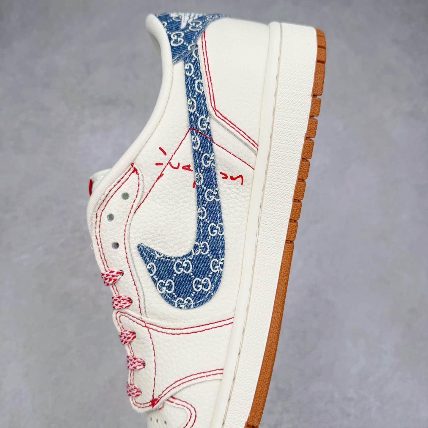 图片[7]-TS x Air Jordan AJ1 Low 倒钩低帮联名定制配色 XQ1979-001 原厂内置气垫魔块 A模大底 头层小牛皮 鞋舌AJ原厂专用牛津布+AJ专用反口珍珠布+原厂无杂质高弹内里海棉+特殊封边弹力鞋带 实拍调校N版已经零色差零失真 百分百还原实物色彩所见即所得 不存在货不对板色差等低级问题 选购参考实物拍摄 不混卖不参货 只用心做好货严格选品 承诺混一赔十 尺码：36 36.5 37.5 38 38.5 39 40 40.5 41 42 42.5 43 44 44.5 45-选品中心
