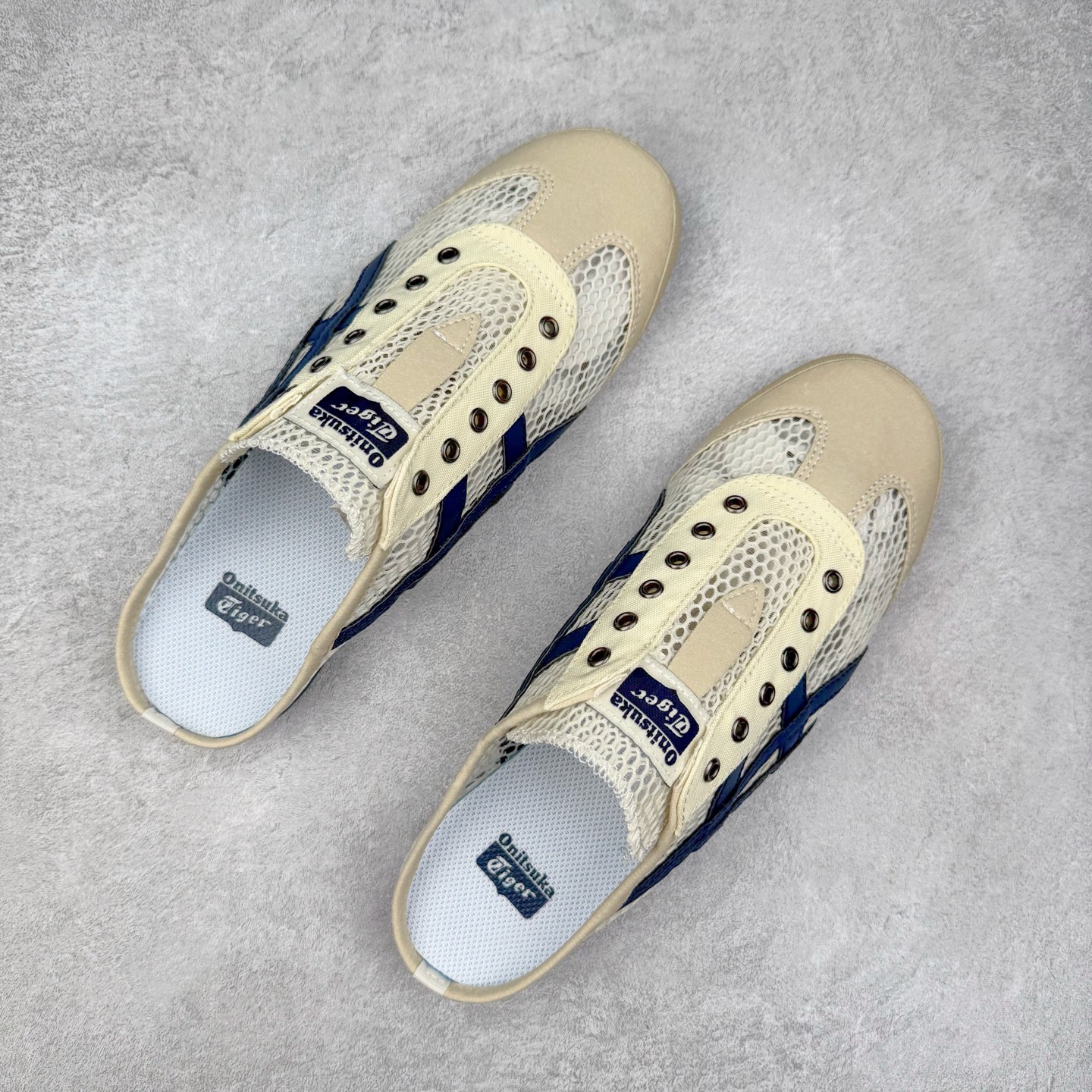 图片[3]-Onitsuka Tiger MEXICO 66 MEXICO 66 Sabot 鬼冢虎经典舒适透气低帮生活休闲鞋 男女同款 产品从款式颜色造型上体现出追求舒适和细节的完美 鞋类更是推崇手工制作的严谨与完美 融舒适性与可穿性的设计风格 注重细节的完美和别致魅力 既保持稳重 又不失轻松的时尚感 尺码：36 37 37.5 38 39 39.5 40 40.5 41.5 42 42.5 43.5 44 45-选品中心