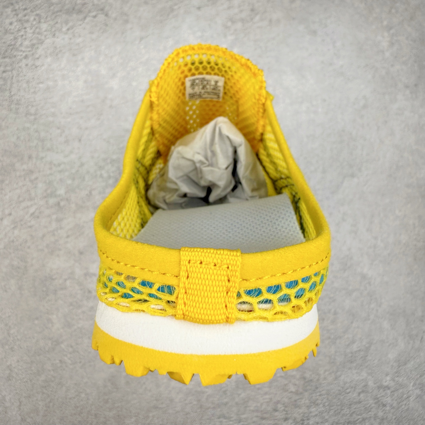 图片[8]-Onitsuka Tiger MEXICO 66 MEXICO 66 Sabot 鬼冢虎经典舒适透气低帮生活休闲鞋 男女同款 产品从款式颜色造型上体现出追求舒适和细节的完美 鞋类更是推崇手工制作的严谨与完美 融舒适性与可穿性的设计风格 注重细节的完美和别致魅力 既保持稳重 又不失轻松的时尚感 尺码：36 37 37.5 38 39 39.5 40 40.5 41.5 42 42.5 43.5 44 45-选品中心