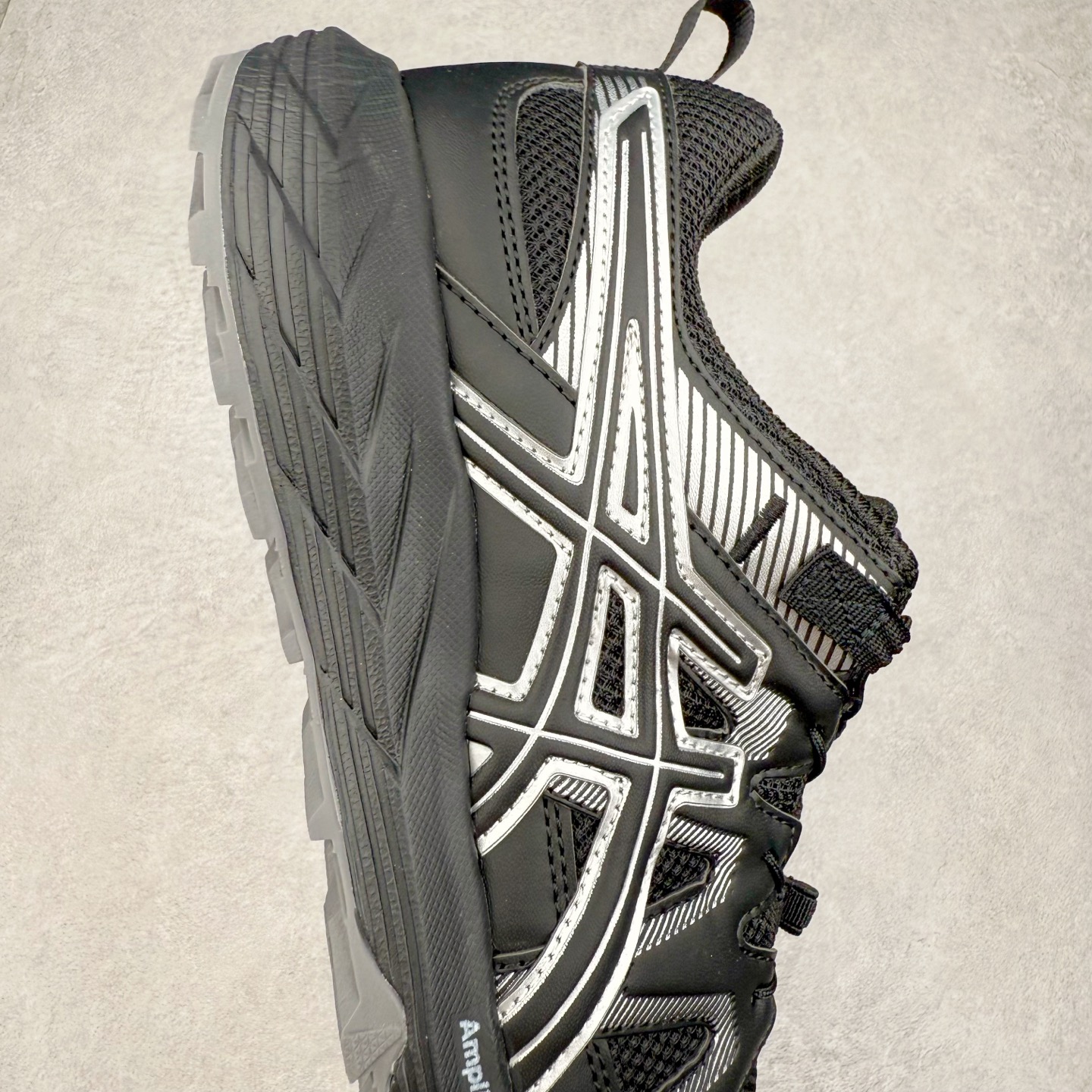 图片[6]-Asics Gel-Sonoma SE 亚瑟士溯溪鞋涉水鞋洞洞鞋 舒适日常休闲百搭防滑低帮户外徒步舒适随行跑步鞋 无界 路更远 今夏必备 颠覆认知 包裹性超强 脚感非常之舒适 侧面镂空设计 透气性极佳 让微风灌入足底 为沸腾夏日注入清爽能量防滑效果也不错 颜值与性能兼备 各平台实体疯狂种草首选 尺码：36 37.5 38 39 40 40.5 41.5 42 42.5 43.5 44 45-选品中心