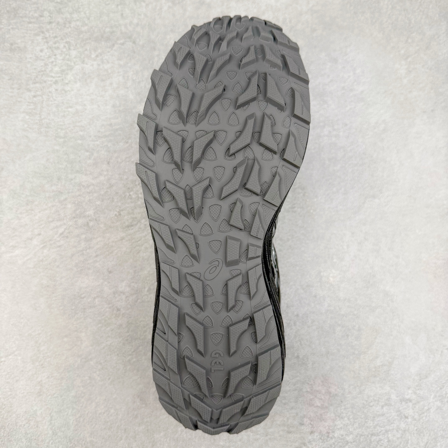 图片[9]-Asics Gel-Sonoma SE 亚瑟士溯溪鞋涉水鞋洞洞鞋 舒适日常休闲百搭防滑低帮户外徒步舒适随行跑步鞋 无界 路更远 今夏必备 颠覆认知 包裹性超强 脚感非常之舒适 侧面镂空设计 透气性极佳 让微风灌入足底 为沸腾夏日注入清爽能量防滑效果也不错 颜值与性能兼备 各平台实体疯狂种草首选 尺码：36 37.5 38 39 40 40.5 41.5 42 42.5 43.5 44 45-选品中心