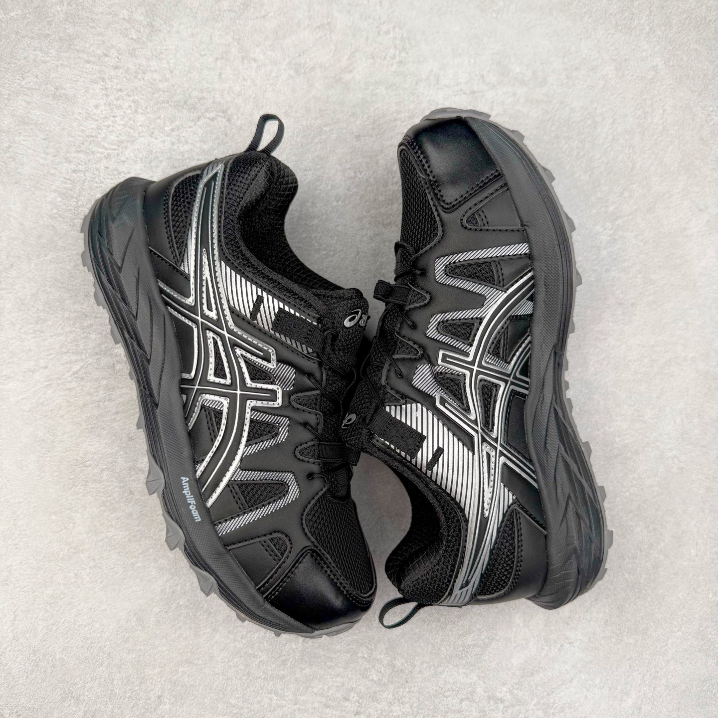 图片[3]-Asics Gel-Sonoma SE 亚瑟士溯溪鞋涉水鞋洞洞鞋 舒适日常休闲百搭防滑低帮户外徒步舒适随行跑步鞋 无界 路更远 今夏必备 颠覆认知 包裹性超强 脚感非常之舒适 侧面镂空设计 透气性极佳 让微风灌入足底 为沸腾夏日注入清爽能量防滑效果也不错 颜值与性能兼备 各平台实体疯狂种草首选 尺码：36 37.5 38 39 40 40.5 41.5 42 42.5 43.5 44 45-选品中心