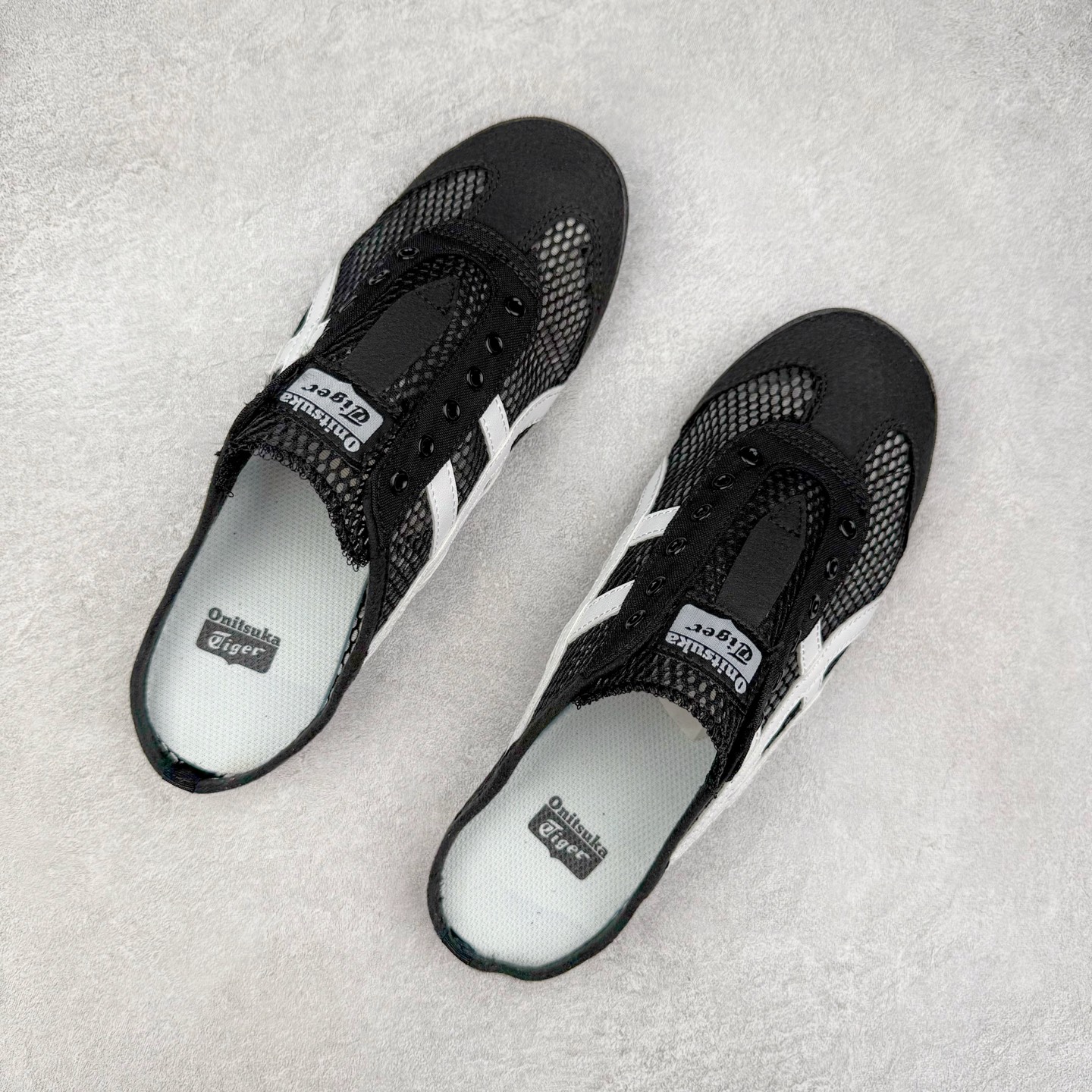 图片[3]-Onitsuka Tiger MEXICO 66 MEXICO 66 Sabot 鬼冢虎经典舒适透气低帮生活休闲鞋 男女同款 产品从款式颜色造型上体现出追求舒适和细节的完美 鞋类更是推崇手工制作的严谨与完美 融舒适性与可穿性的设计风格 注重细节的完美和别致魅力 既保持稳重 又不失轻松的时尚感 尺码：36 37 37.5 38 39 39.5 40 40.5 41.5 42 42.5 43.5 44 45-选品中心