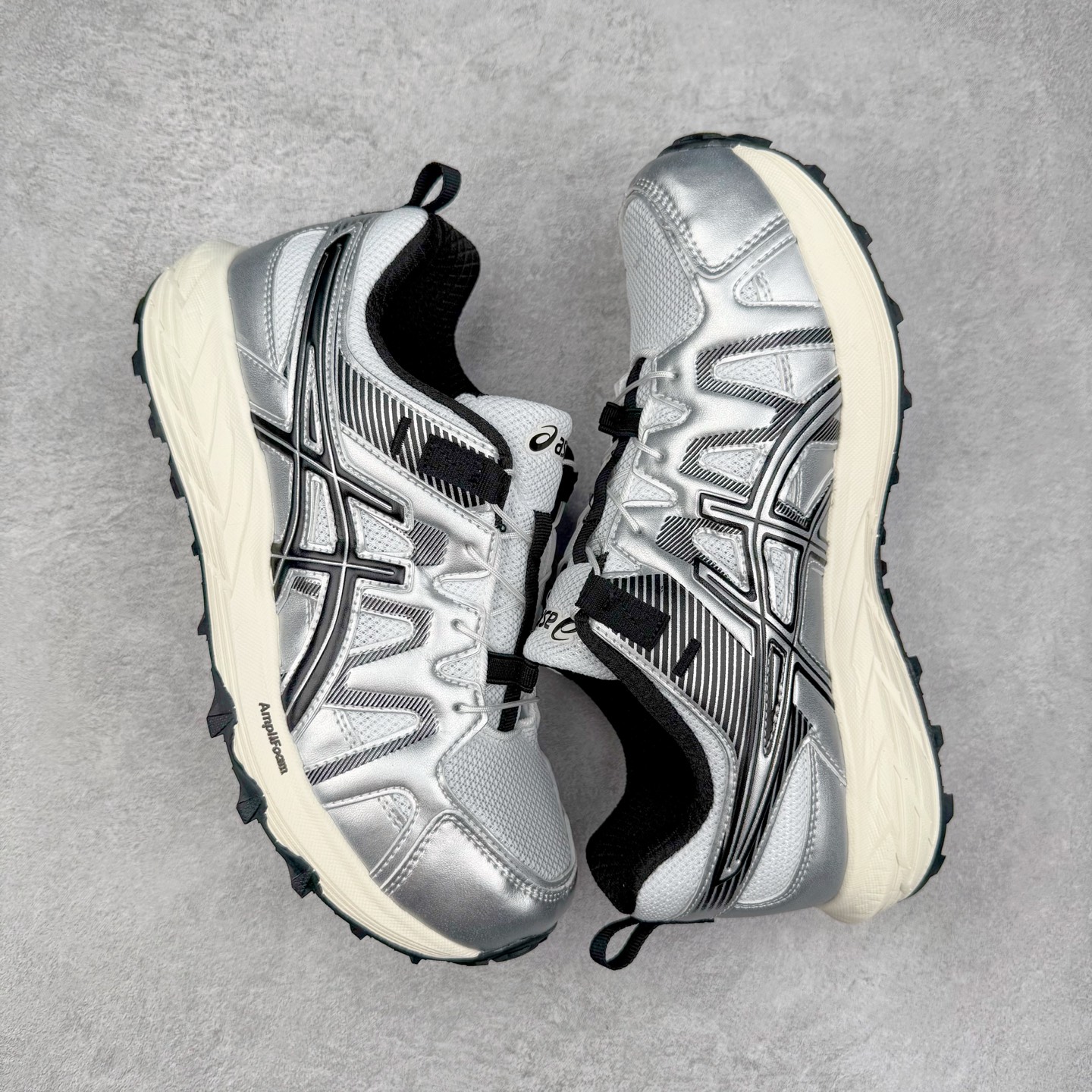 图片[3]-Asics Gel-Sonoma SE 亚瑟士溯溪鞋涉水鞋洞洞鞋 舒适日常休闲百搭防滑低帮户外徒步舒适随行跑步鞋 无界 路更远 今夏必备 颠覆认知 包裹性超强 脚感非常之舒适 侧面镂空设计 透气性极佳 让微风灌入足底 为沸腾夏日注入清爽能量防滑效果也不错 颜值与性能兼备 各平台实体疯狂种草首选 尺码：36 37.5 38 39 40 40.5 41.5 42 42.5 43.5 44 45-选品中心