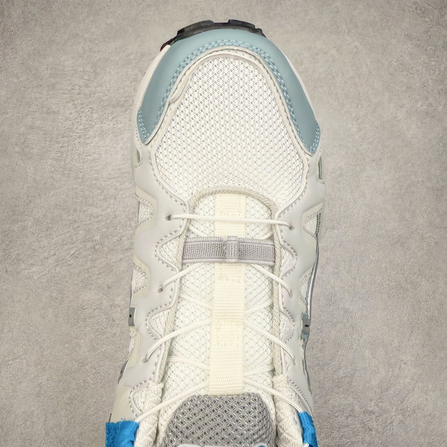 图片[4]-Asics Gel-Sonoma SE 亚瑟士溯溪鞋涉水鞋洞洞鞋 舒适日常休闲百搭防滑低帮户外徒步舒适随行跑步鞋 无界 路更远 今夏必备 颠覆认知 包裹性超强 脚感非常之舒适 侧面镂空设计 透气性极佳 让微风灌入足底 为沸腾夏日注入清爽能量防滑效果也不错 颜值与性能兼备 各平台实体疯狂种草首选 尺码：36 37.5 38 39 40 40.5 41.5 42 42.5 43.5 44 45 46-选品中心