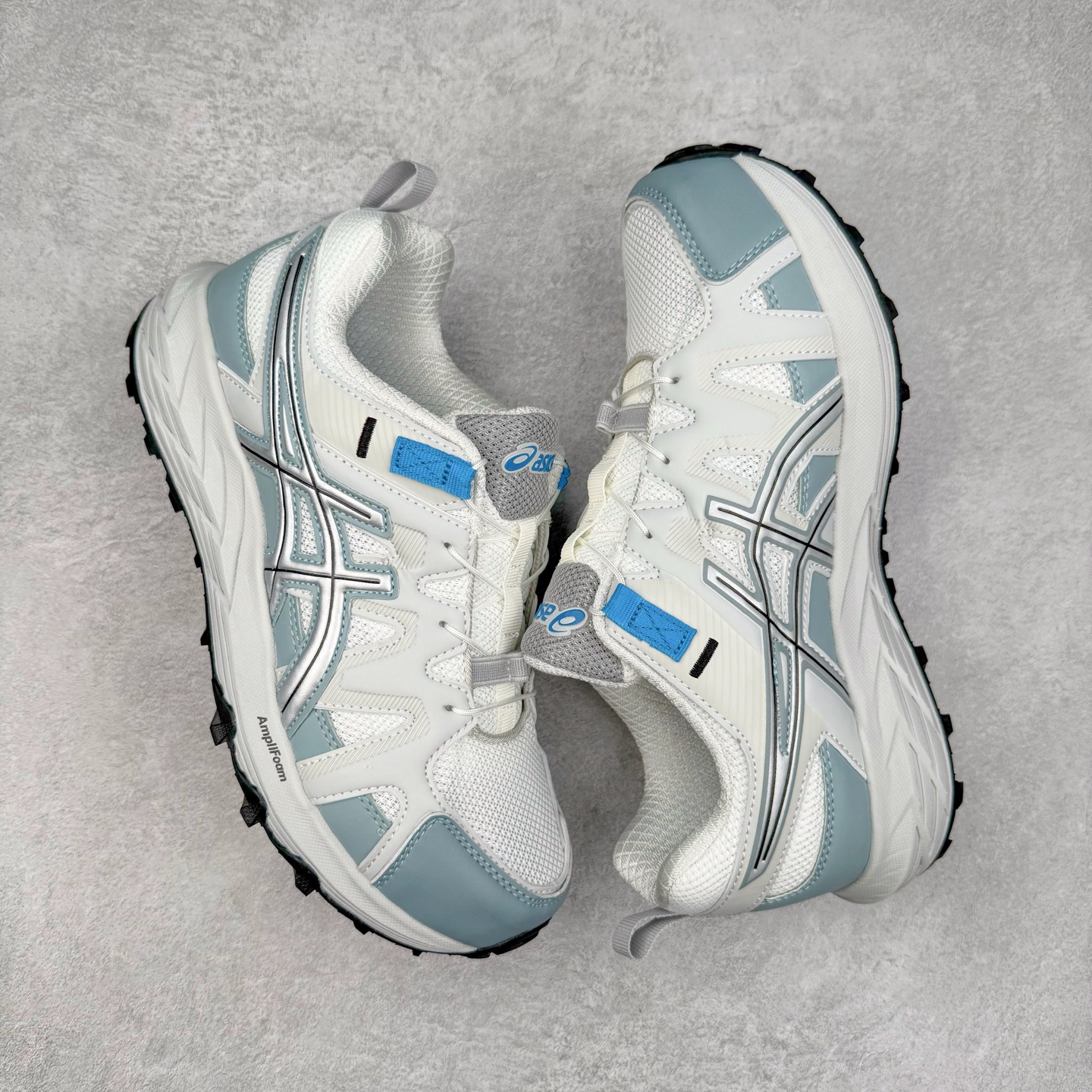 图片[3]-Asics Gel-Sonoma SE 亚瑟士溯溪鞋涉水鞋洞洞鞋 舒适日常休闲百搭防滑低帮户外徒步舒适随行跑步鞋 无界 路更远 今夏必备 颠覆认知 包裹性超强 脚感非常之舒适 侧面镂空设计 透气性极佳 让微风灌入足底 为沸腾夏日注入清爽能量防滑效果也不错 颜值与性能兼备 各平台实体疯狂种草首选 尺码：36 37.5 38 39 40 40.5 41.5 42 42.5 43.5 44 45 46-选品中心