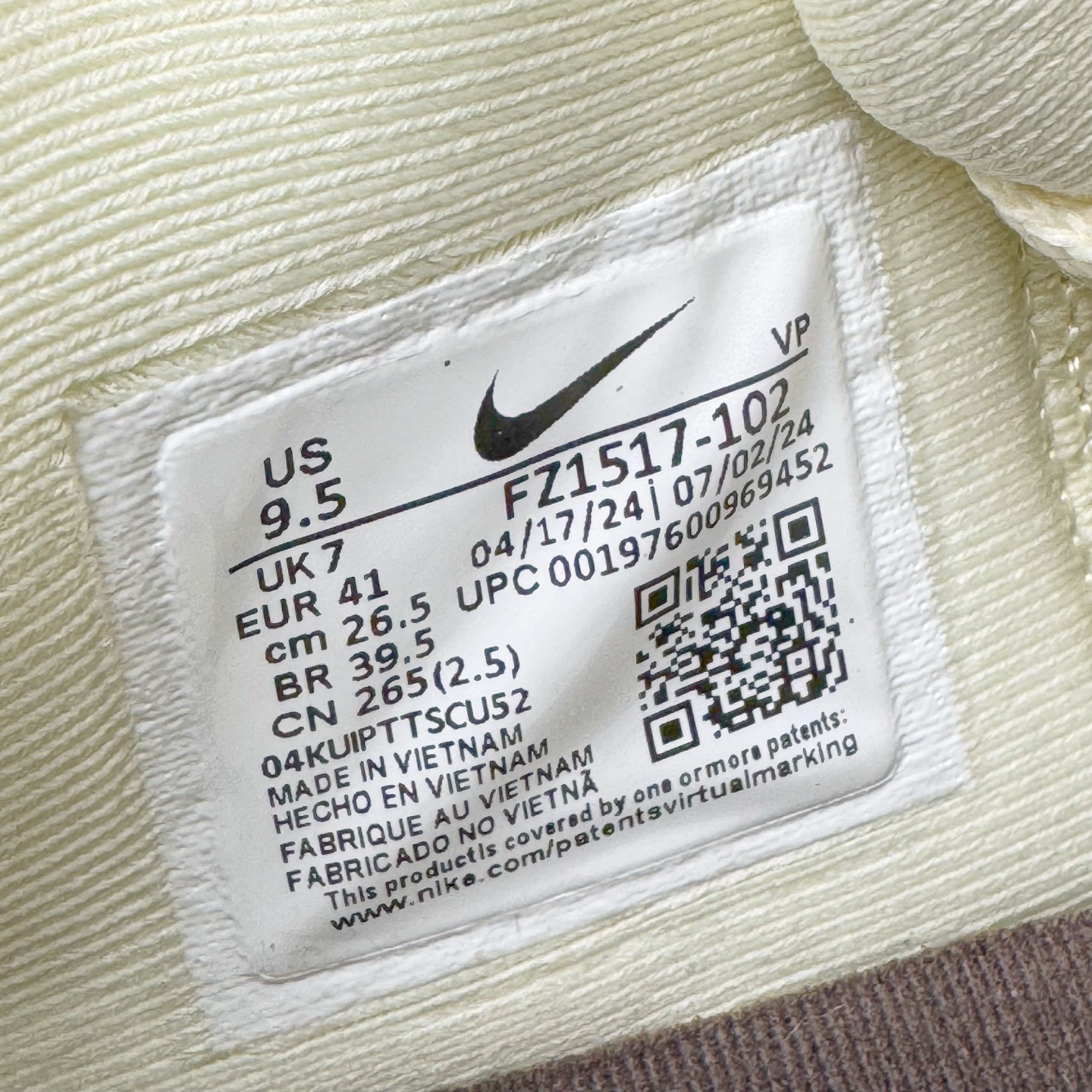 图片[12]-＃Max/灭世 NK Sabrina 2 萨布丽娜二代签名减震防滑低帮篮球鞋 椰奶色 FZ1517-102 革新登场🌪🔝颠覆革新出货‼️缓震配置独家革新！实战属性直接拉满👊🏻实战天花板上限再度提升！实战亲测-性能体验吊打国产同价位鞋款 ⚫️前掌扇形zoom➕增配中足抗扭片➕增配后掌马蹄ZOOM气垫（正品仅配置前掌扇形zoom） 完美解决 正品抗扭不足问题 ⚫️采用科比5代鞋楦以及龙骨数据打造！前后落差仅6mm！小科5实至名归！ ⚫️鞋身➕鞋头增配高频补强层，提升鞋头以及脚踝支撑性 ⚫️鞋垫采用高弹缓震垫材质-磨合一场直接贴合脚型☑️ ⚫️外底加厚2mm，升级止滑配方，磨合一次，抓地原地起飞 后卫旗舰有且只在灭世纯原（支持市场任意货品正面PK） 真材实料，肉眼可见！革新升级绝非空穴来风！灭世纯原内外兼修，用态度诠释最强实战货品👊🏻 尺码：39-46（尺码建议：标准亚洲楦 无需大半码）-选品中心