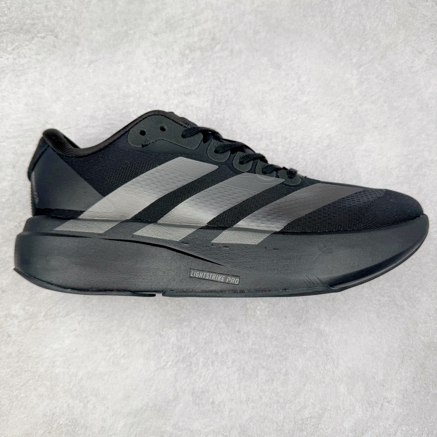 图片[3]-＃福利特价 AD Adizero EVO SL 马拉松竞速专业跑鞋 CELERMESH针织网面非常轻薄 纤维间的缝隙很大 可以保证跑步时的透气、排汗效果 鞋舌直接与两侧的内衬和鞋底连接在一起 在跑步过程中不会被鞋舌的左右移动所困扰 在标准鞋带孔的基础上再拓宽一组鞋带孔 适合不同脚型的需求 突破性 EnergyRods 技术，有助于跑者实现更好的成绩 中底独特的LIGHTSTRIKE PRO泡棉材质 微弹感觉在跑步过程中给予了良好的支撑体验 对于顶级精英和高水平进阶跑者来说 ADIOS PRO是一双值得信赖的竞速比赛用鞋 尺码：36 36.5 37.5 38 38.5 39 40 40.5 41 42 42.5 43 44 44.5 45-选品中心