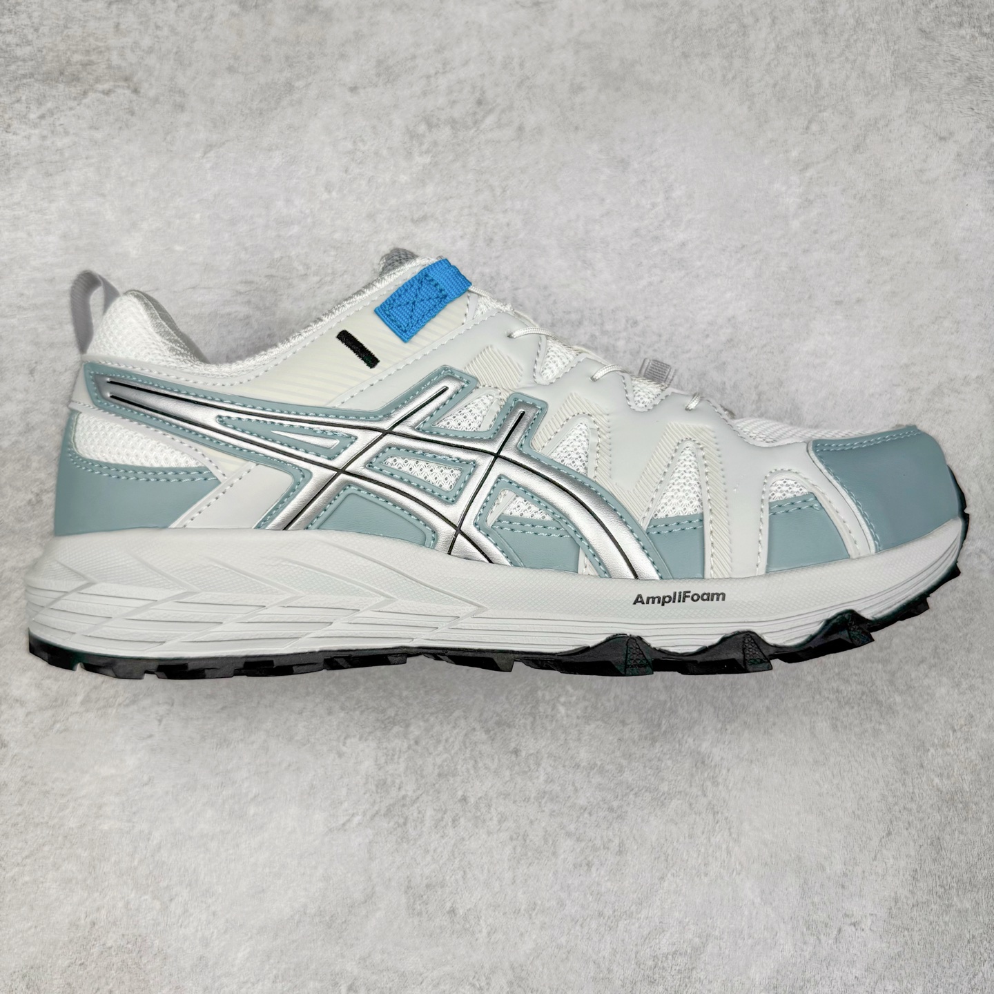 图片[3]-Asics Gel-Sonoma SE 亚瑟士溯溪鞋涉水鞋洞洞鞋 舒适日常休闲百搭防滑低帮户外徒步舒适随行跑步鞋 无界 路更远 今夏必备 颠覆认知 包裹性超强 脚感非常之舒适 侧面镂空设计 透气性极佳 让微风灌入足底 为沸腾夏日注入清爽能量防滑效果也不错 颜值与性能兼备 各平台实体疯狂种草首选 尺码：36 37.5 38 39 40 40.5 41.5 42 42.5 43.5 44 45 46-选品中心