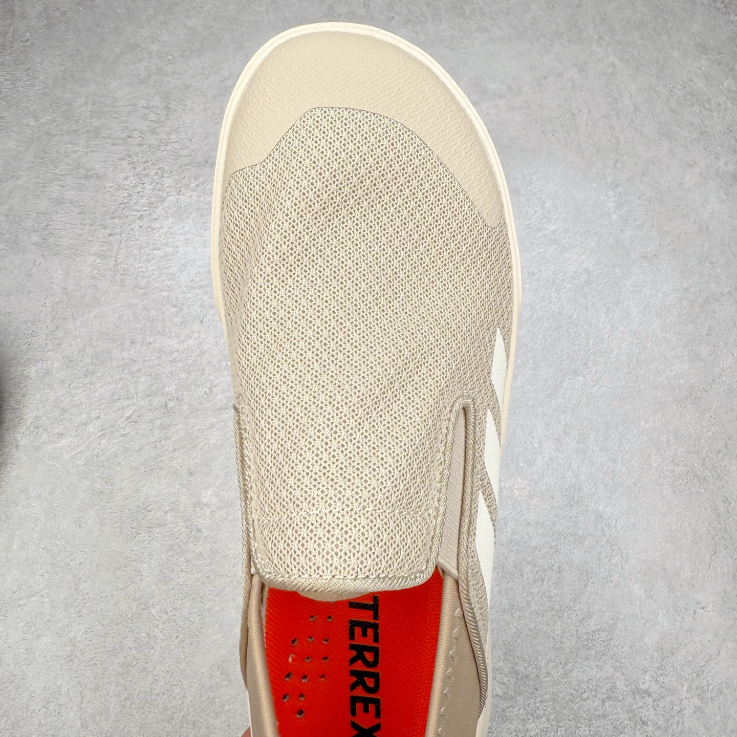 图片[4]-AD Terrex Boat 清风舒适百搭耐磨防滑低帮 生活休闲鞋一脚蹬男女同款 实拍调校N版已经零色差零失真 百分百还原实物色彩所见即所得 不存在货不对板色差等低级问题 选购参考实物拍摄 不混卖不参货 只用心做好货严格选品 承诺混一赔十 尺码：36 36.5 37.5 38 38.5 39 40 40.5 41 42 42.5 43 44 44.5 45-选品中心