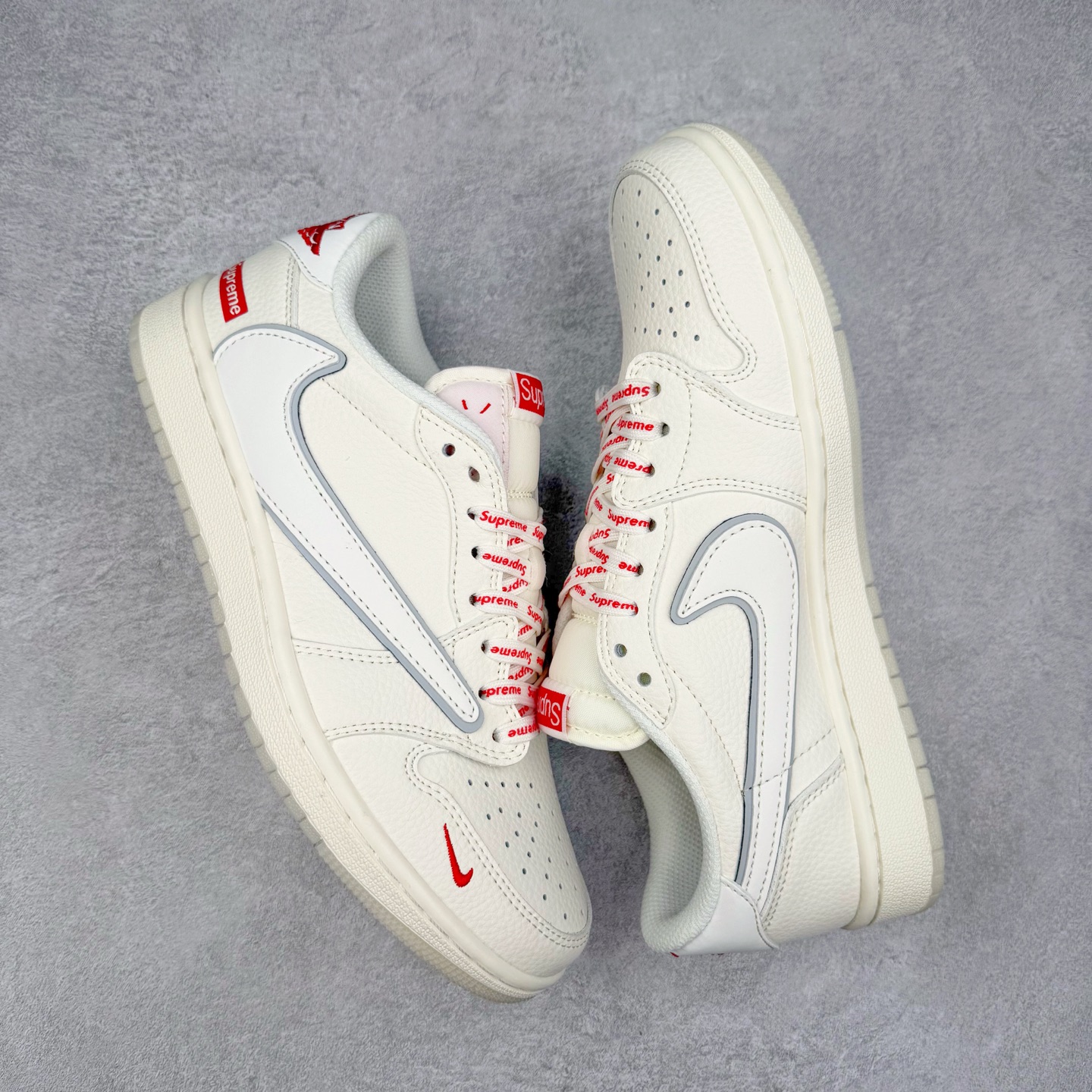 图片[3]-TS x Air Jordan AJ1 Low 倒钩低帮联名定制配色 XX3168-188 原厂内置气垫魔块 A模大底 头层小牛皮 鞋舌AJ原厂专用牛津布+AJ专用反口珍珠布+原厂无杂质高弹内里海棉+特殊封边弹力鞋带 实拍调校N版已经零色差零失真 百分百还原实物色彩所见即所得 不存在货不对板色差等低级问题 选购参考实物拍摄 不混卖不参货 只用心做好货严格选品 承诺混一赔十 尺码：36 36.5 37.5 38 38.5 39 40 40.5 41 42 42.5 43 44 44.5 45-选品中心