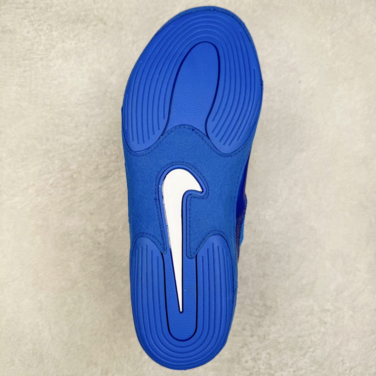 图片[9]-NK Inflict 3 SE Electric 舒适百搭防滑耐磨 高帮 训练鞋 男女同款 实拍调校N版已经零色差零失真 百分百还原实物色彩所见即所得 不存在货不对板色差等低级问题 选购参考实物拍摄 不混卖不参货 只用心做好货严格选品 承诺混一赔十 尺码：36 36.5 37.5 38 38.5 39 40 40.5 41 42 42.5 43 44 44.5 45-选品中心