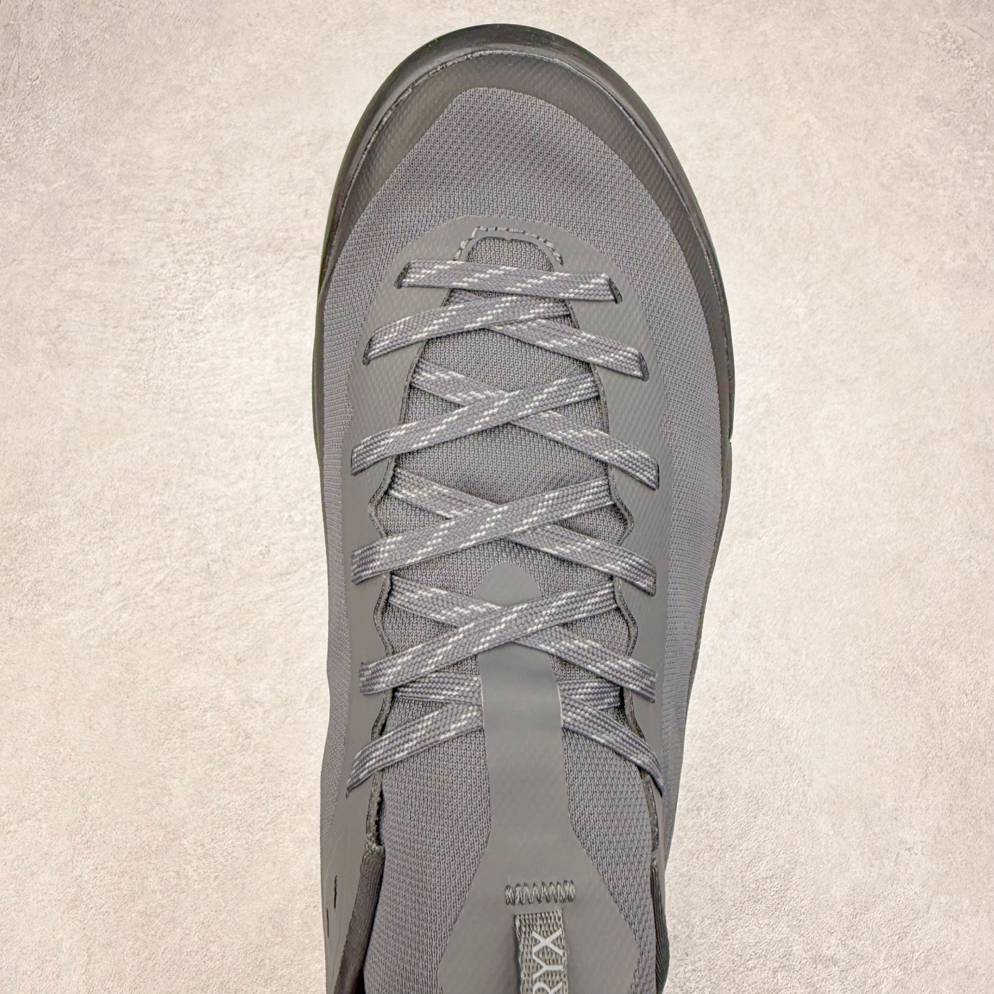 图片[4]-＃HP Arcteryx Konseal Lt 始祖鸟舒适百搭防滑耐磨低帮登山鞋 Arcteryx中文名始祖鸟 加拿大户外服饰品牌 1989年创立于加拿大温哥华 始祖鸟来自加拿大海岸山脉 植根高山的专业户外品牌 始终秉承对精湛设计和工艺孜孜以求的准则 从1989年创立至今 Arcteryx始终不断在产品设计与做工上不惜工本 以满足始祖鸟的标准 品质、设计以及精简的理念造就了其良好的性能 并能满足严苛环境下的使用需求 尺码：36 37 38 39 40 41 42 43 44-选品中心