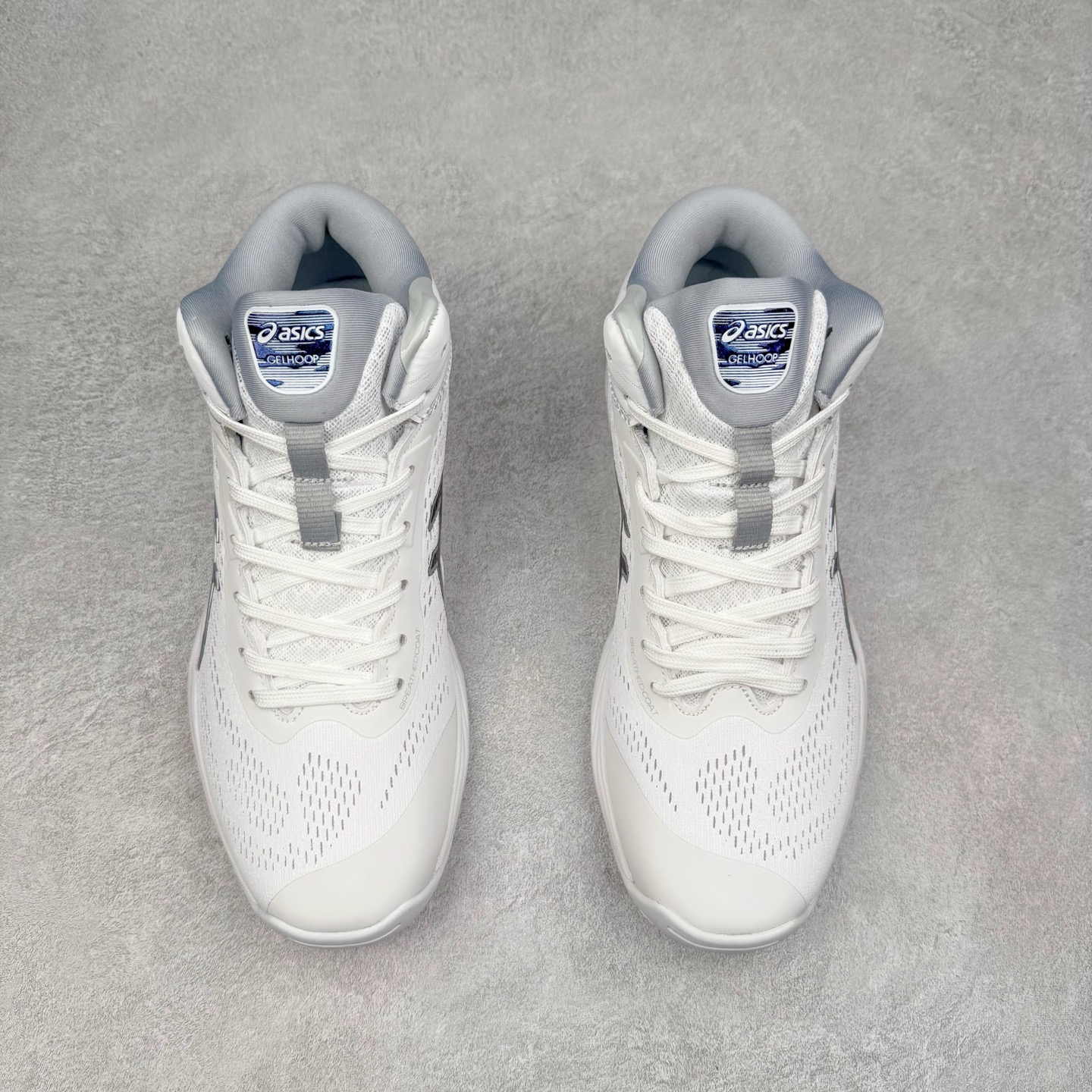 图片[2]-Asics Gel-Hoop V14 亚瑟士中帮舒适实战篮球鞋 鞋面采用新的U-THROAT不对称结构 是特别根据跑步跟中心点回转做的设计 来使包覆度提升 提供更柔韧的保护 同时能使脚步在弯曲时更灵活 尺码：40 40.5 41 42 42.5 43 44 44.5 45 46-选品中心