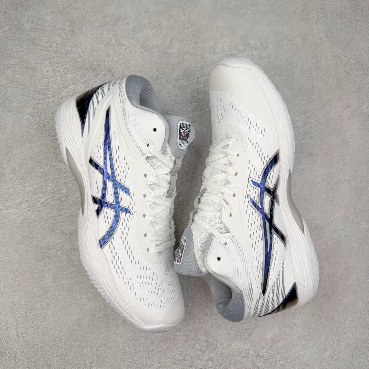 图片[3]-Asics Gel-Hoop V14 亚瑟士中帮舒适实战篮球鞋 鞋面采用新的U-THROAT不对称结构 是特别根据跑步跟中心点回转做的设计 来使包覆度提升 提供更柔韧的保护 同时能使脚步在弯曲时更灵活 尺码：40 40.5 41 42 42.5 43 44 44.5 45 46-选品中心