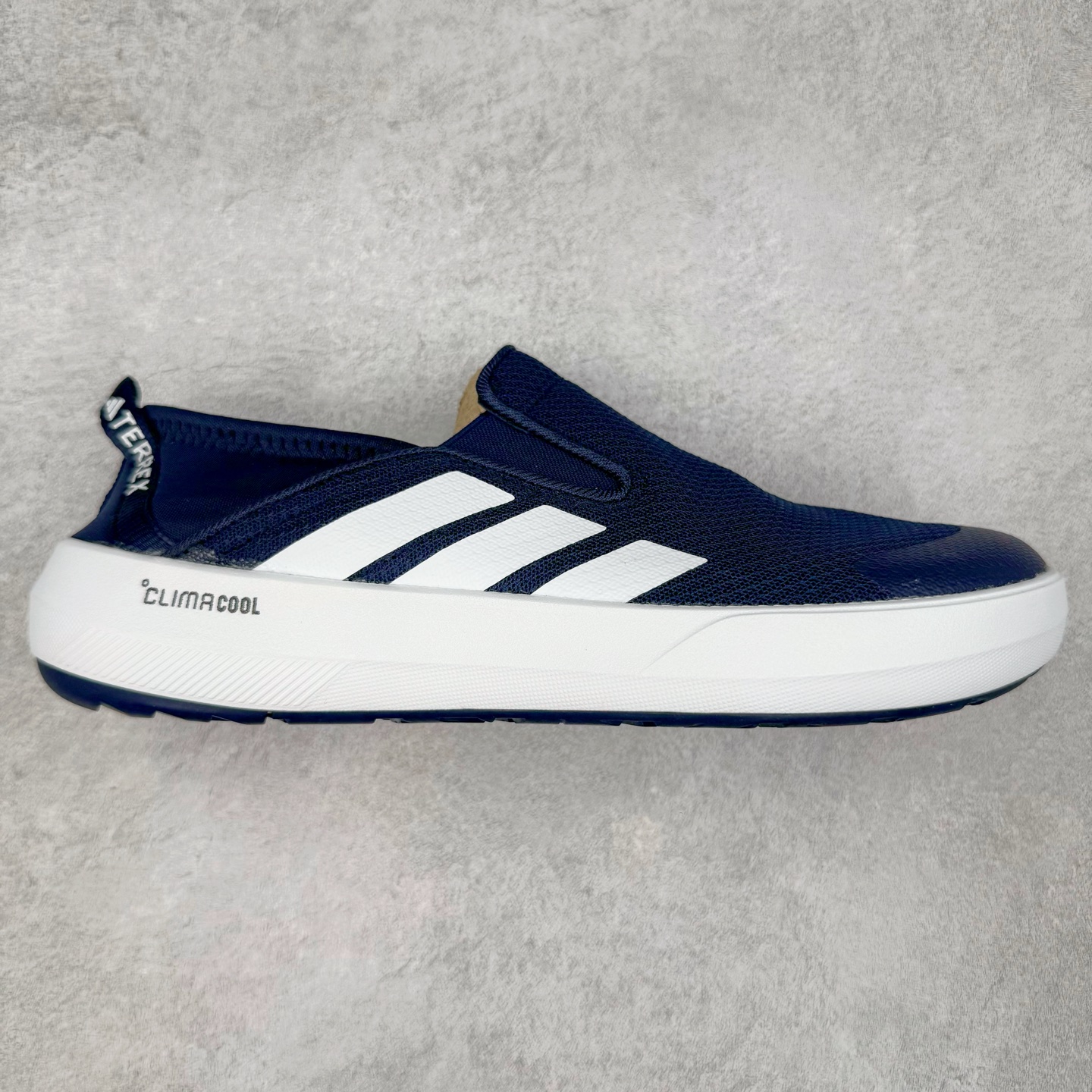 AD Terrex Boat 清风舒适百搭耐磨防滑低帮 生活休闲鞋一脚蹬男女同款 实拍调校N版已经零色差零失真 百分百还原实物色彩所见即所得 不存在货不对板色差等低级问题 选购参考实物拍摄 不混卖不参货 只用心做好货严格选品 承诺混一赔十 尺码:36 36.5 37.5 38 38.5 39 40 40.5 41 42 42.5 43 44 44.5 45-选品中心