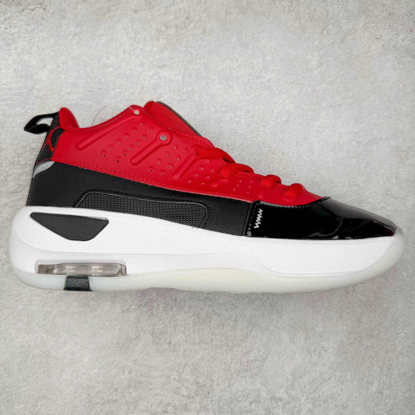 图片[3]-Jordan Max Aura 6 舒适百搭 减震耐磨 低帮 生活休闲鞋 实拍调校N版已经零色差零失真 百分百还原实物色彩所见即所得 不存在货不对板色差等低级问题 选购参考实物拍摄 不混卖不参货 只用心做好货严格选品 承诺混一赔十 尺码：36 36.5 37.5 38 38.5 39 40 40.5 41 42 42.5 43 44 44.5 45 46-选品中心