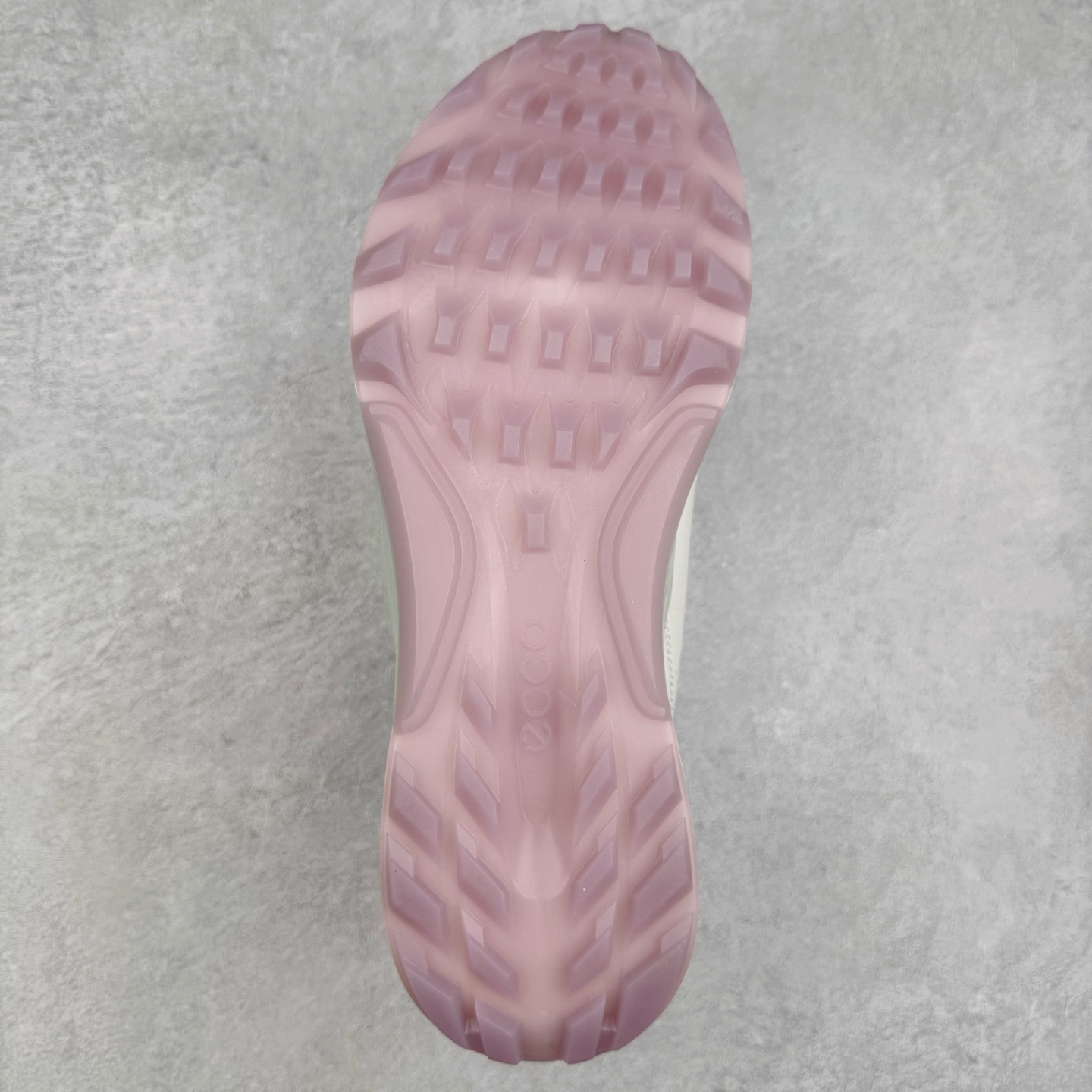 图片[9]-ECCO爱步老爹鞋男士夏季新款 飞织网面百搭潮流户外运动鞋 健步BIOM系列新款 全新的轻量发泡底材与直接注塑橡胶大底相结合 柔软舒适，轻量回弹，脚感更轻盈 鞋面采用GORE-TEX飞织网面与牛皮相结合 给你贴心透气呵护 自然律动科技 符合人体工学鞋楦 贴近足部天然形态 橡胶大底，抓地力强，具有良好的耐磨性 轻盈自如 适跑畅练 尺码：38 39 40 41 42 43 44 （皮鞋码）-选品中心