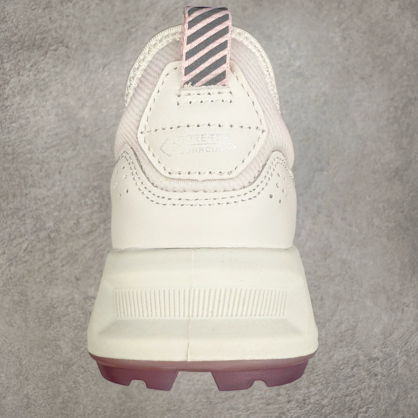 图片[8]-ECCO爱步老爹鞋男士夏季新款 飞织网面百搭潮流户外运动鞋 健步BIOM系列新款 全新的轻量发泡底材与直接注塑橡胶大底相结合 柔软舒适，轻量回弹，脚感更轻盈 鞋面采用GORE-TEX飞织网面与牛皮相结合 给你贴心透气呵护 自然律动科技 符合人体工学鞋楦 贴近足部天然形态 橡胶大底，抓地力强，具有良好的耐磨性 轻盈自如 适跑畅练 尺码：38 39 40 41 42 43 44 （皮鞋码）-选品中心