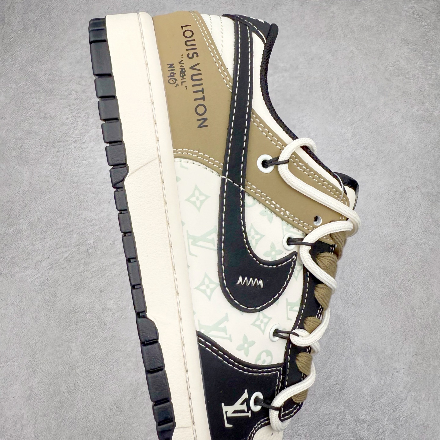 图片[6]-NK Dunk Low 定制配色 YX5066-371 大厂出品 极力推荐 原装头层材料 独家版型蒸餾加工帶來的是更好的视觉和脚感体验大厂纯原品质出货 清洁度 电绣工艺 皮料切割干净无任何毛边 细节完美 实拍调校N版已经零色差零失真 百分百还原实物色彩所见即所得 不存在货不对板色差等低级问题 选购参考实物拍摄 不混卖不参货 只用心做好货严格选品 承诺混一赔十 尺码：36 36.5 37.5 38 38.5 39 40 40.5 41 42 42.5 43 44 44.5 45-选品中心