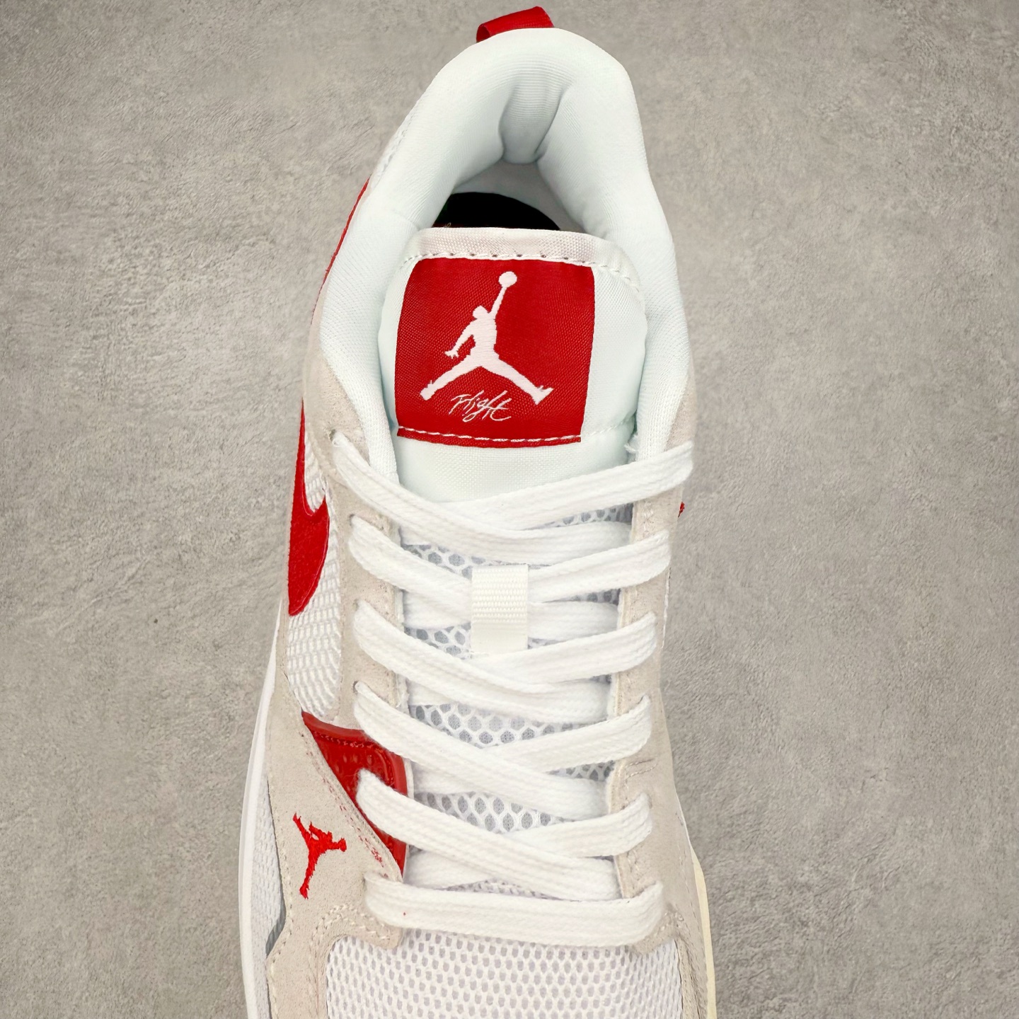 图片[5]-Jordan CMFT Era 时尚舒适 耐磨 低帮 复古篮球鞋 实拍调校N版已经零色差零失真 百分百还原实物色彩所见即所得 不存在货不对板色差等低级问题 选购参考实物拍摄 不混卖不参货 只用心做好货严格选品 承诺混一赔十 尺码：36 36.5 37.5 38 38.5 39 40 40.5 41 42 42.5 43 44 44.5 45 46-选品中心