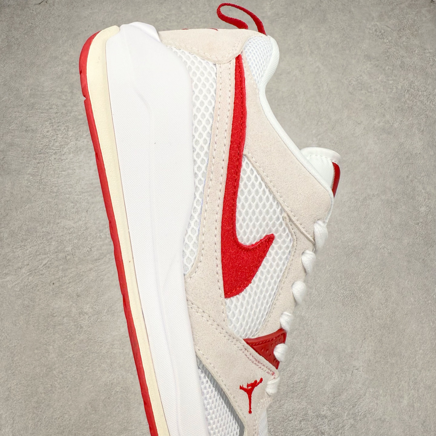 图片[6]-Jordan CMFT Era 时尚舒适 耐磨 低帮 复古篮球鞋 实拍调校N版已经零色差零失真 百分百还原实物色彩所见即所得 不存在货不对板色差等低级问题 选购参考实物拍摄 不混卖不参货 只用心做好货严格选品 承诺混一赔十 尺码：36 36.5 37.5 38 38.5 39 40 40.5 41 42 42.5 43 44 44.5 45 46-选品中心