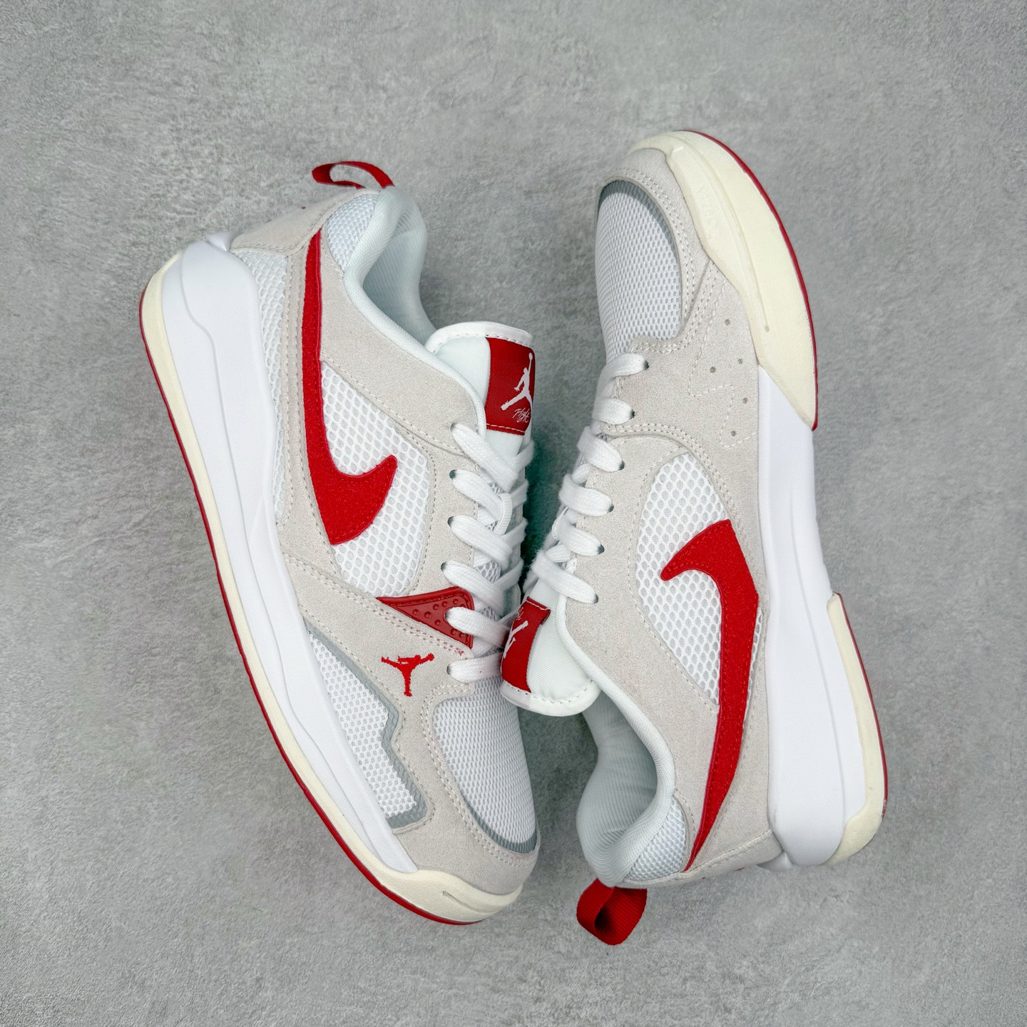 图片[3]-Jordan CMFT Era 时尚舒适 耐磨 低帮 复古篮球鞋 实拍调校N版已经零色差零失真 百分百还原实物色彩所见即所得 不存在货不对板色差等低级问题 选购参考实物拍摄 不混卖不参货 只用心做好货严格选品 承诺混一赔十 尺码：36 36.5 37.5 38 38.5 39 40 40.5 41 42 42.5 43 44 44.5 45 46-选品中心