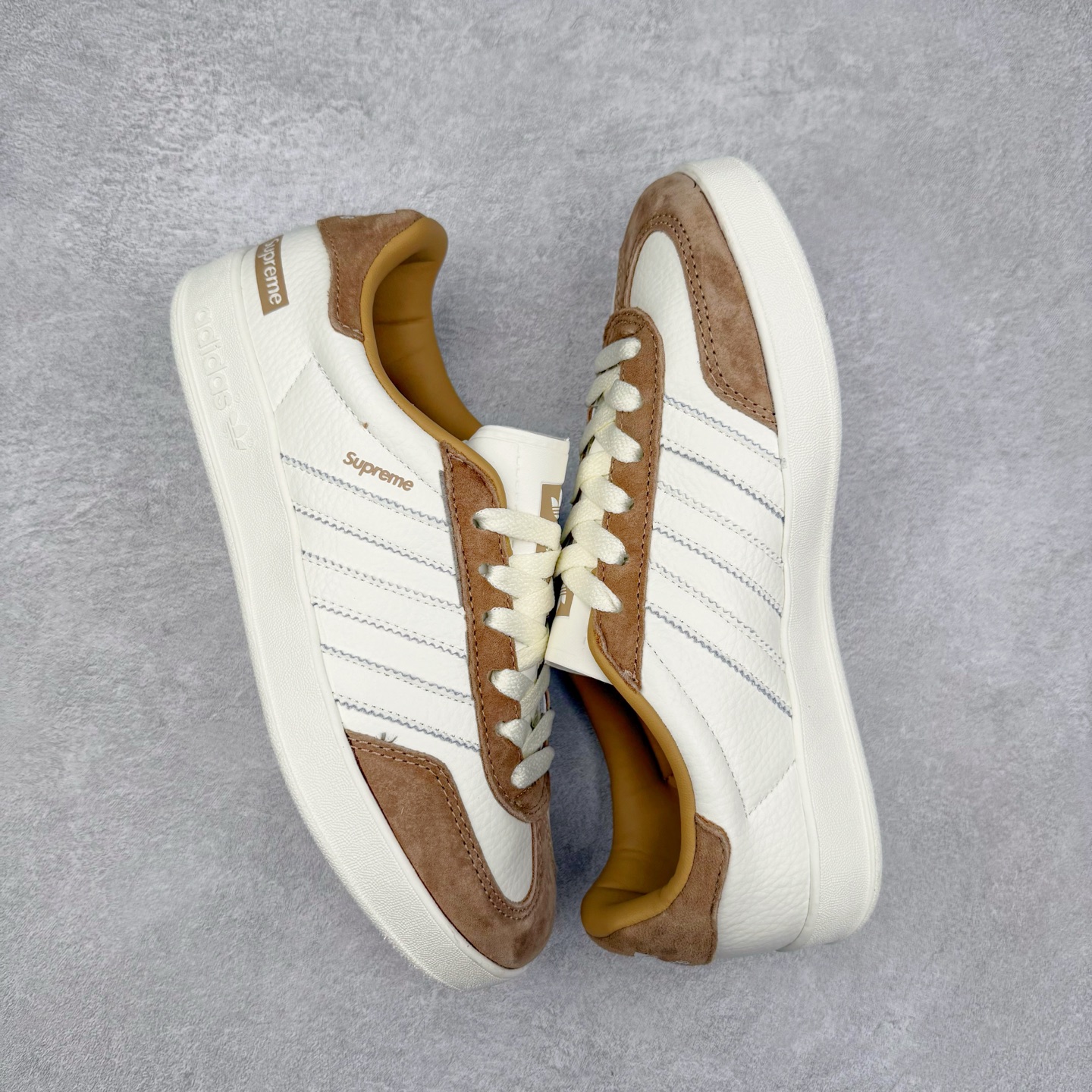 图片[3]-＃C2 AD Gazelle Indoor Trainers 羚羊内训系列低帮复古百搭休闲运动德训风板鞋 DD6606 90年代经典的复刻版！自60年代以足球训练鞋面世以来,Gazelle就以其经典设计席卷全球。1991年版本的复刻,再造经典Gazelle。采用皮革打造,搭配浊色细节,让这款经典更加简约。尺码：36 36⅔ 37⅓ 38 38⅔ 39⅓ 40 40⅔ 41⅓ 42 42⅔ 43⅓ 44⅓ 44⅔ 45-选品中心