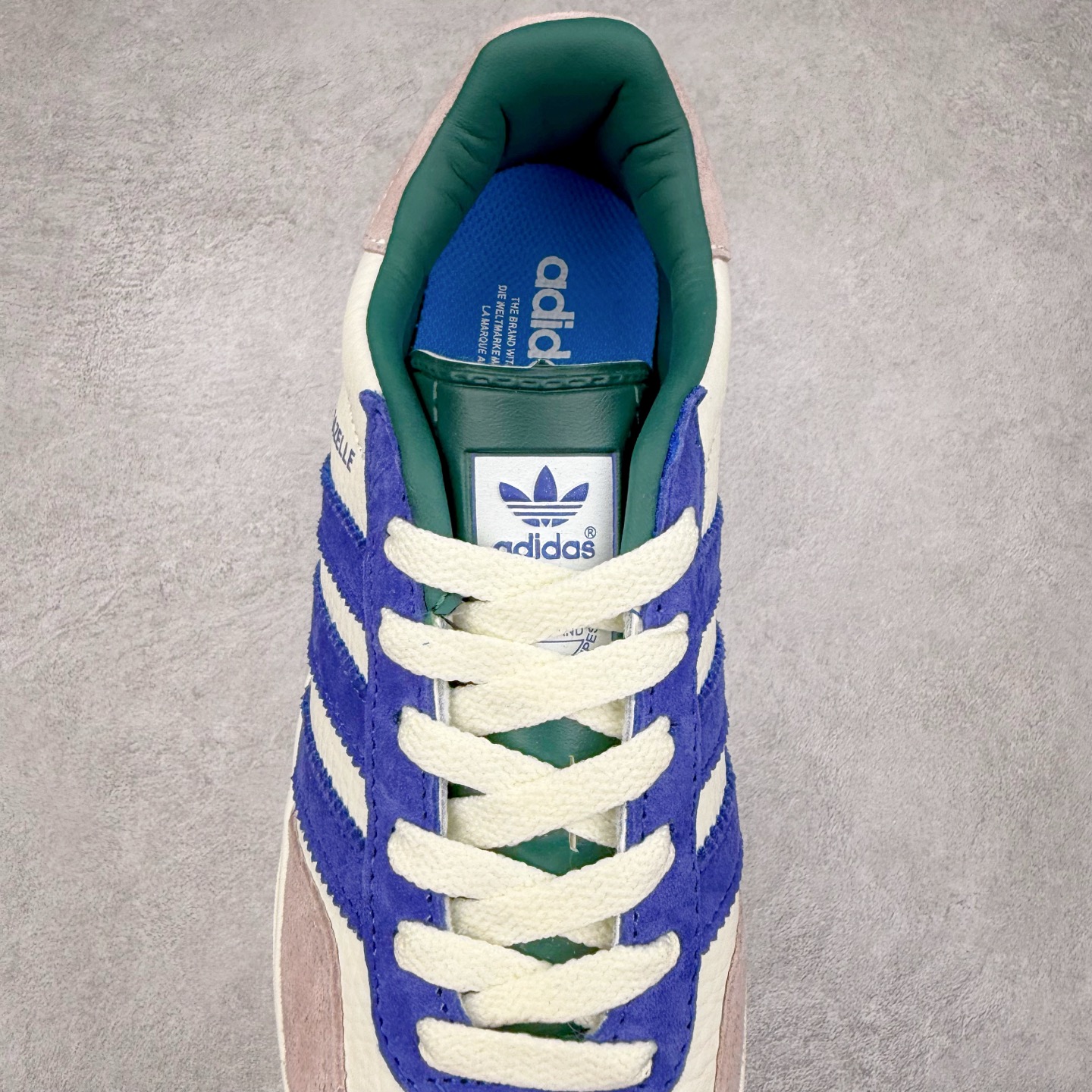图片[5]-＃C2 AD Gazelle Indoor Trainers 羚羊内训系列低帮复古百搭休闲运动德训风板鞋 DD6601 90年代经典的复刻版！自60年代以足球训练鞋面世以来,Gazelle就以其经典设计席卷全球。1991年版本的复刻,再造经典Gazelle。采用皮革打造,搭配浊色细节,让这款经典更加简约。尺码：36 36⅔ 37⅓ 38 38⅔ 39⅓ 40 40⅔ 41⅓ 42 42⅔ 43⅓ 44⅓ 44⅔ 45-选品中心