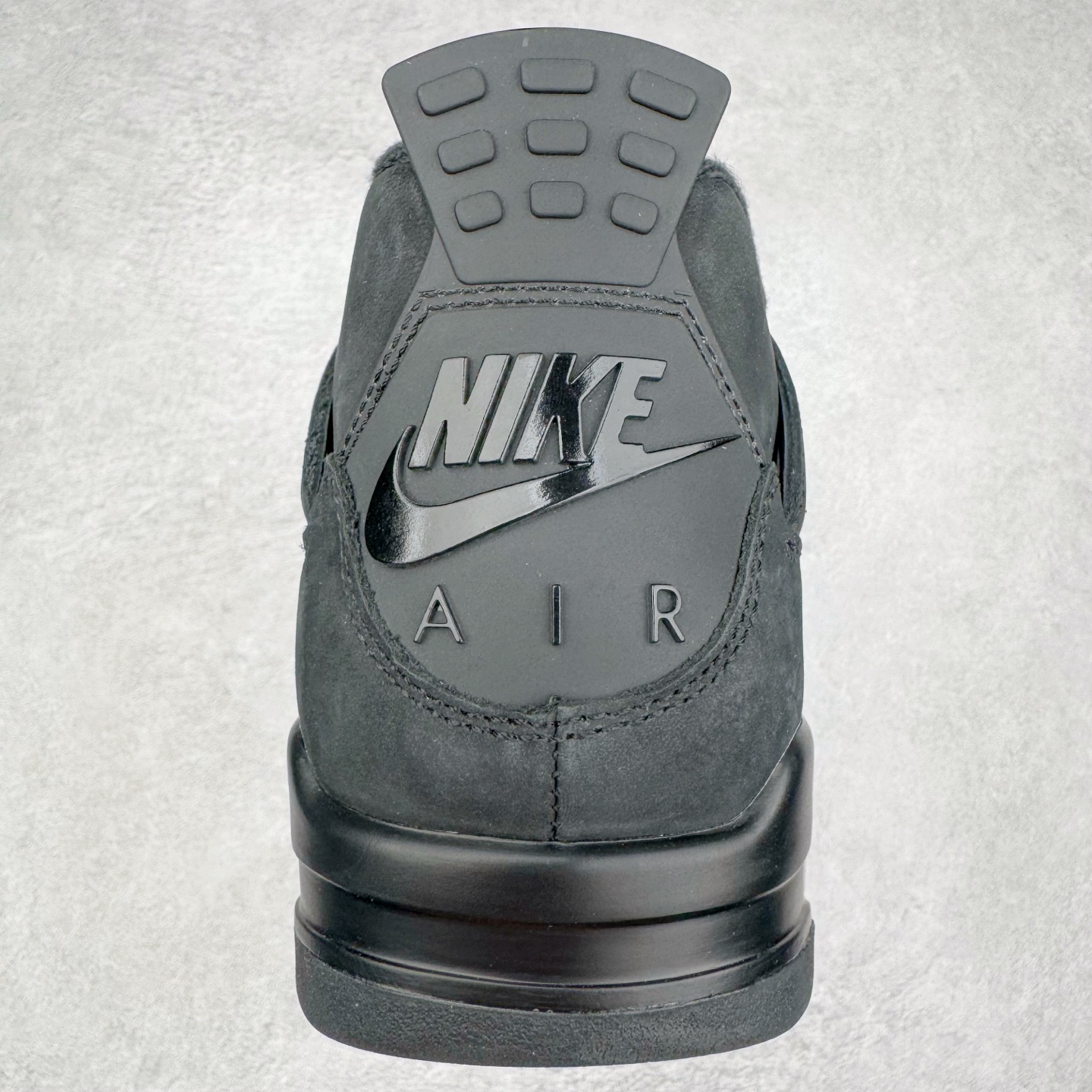 图片[8]-＃K版纯原 Air Jordan AJ4 Retro 新黑猫 2025 FV5029-010 全新升级改良 原鞋原楦原纸板同源开发 完美呈现乔4的版型 内侧正确双色网格 还原细节 原厂皮料 正确气垫颜色 正确网格工艺 正确拉帮工艺 全鞋原装材料制作 原档案原模具打造 支持全方位与正品对比 尺码：36 36.5 37.5 38 38.5 39 40 40.5 41 42 42.5 43 44 44.5 45 46 47.5-选品中心