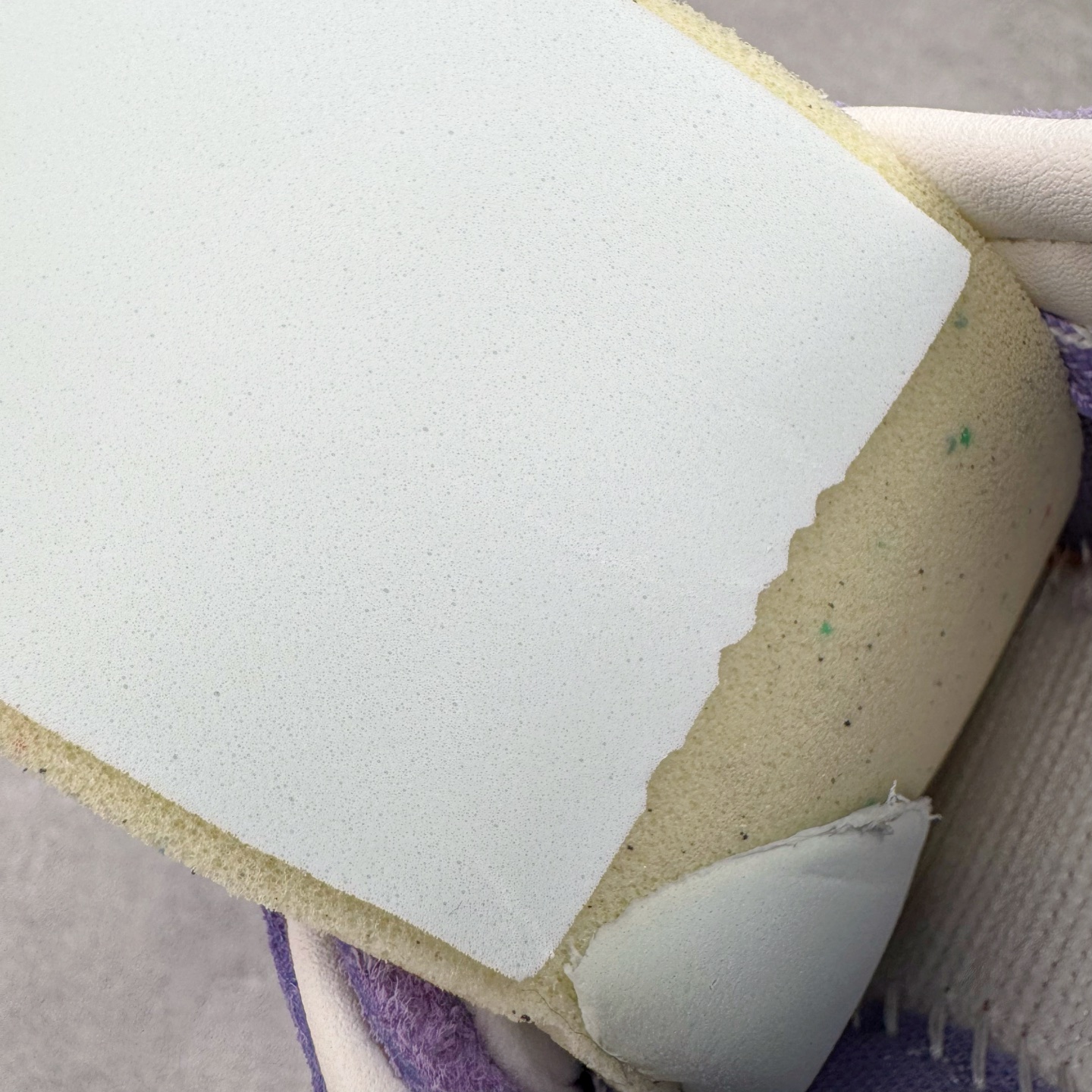 图片[10]-＃C版纯原 AD Originals Handball SPZL 手球运动员系列百搭休闲运动板鞋 KI5935 这款来自阿迪达斯的这款HANDBALL SPZL前身是一双手球运动鞋，这一次拿来复刻，所以鞋面的主要色彩选用了黑色， 鞋面外侧除了Spezial字母之外还有三叶草标志。Handball SPZL作为复古手球训练鞋与作为室内足球鞋的Samba有着异曲同工之处，但是质感更为出众的鞋身以及丰富的配色选择比起Samba来讲可以说是更胜一筹了！尺码：36 36⅔ 37⅓ 38 38⅔ 39⅓ 40 40⅔ 41⅓ 42 42⅔ 43⅓ 44 45-选品中心