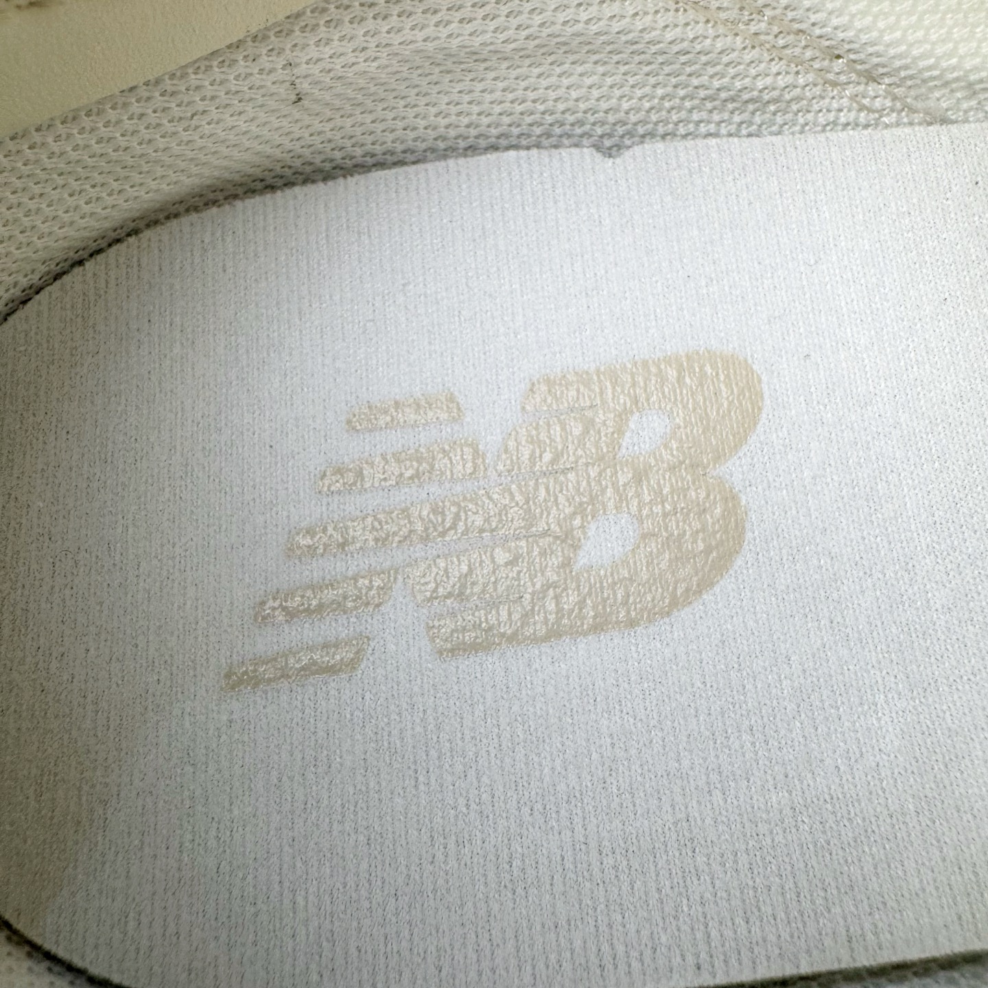 图片[13]-＃总裁 New Balance U471AJ NB新百伦织物牛剖层革春夏薄底鞋防滑耐磨平衡轻便低帮生活休闲鞋 原档数据独立私模大底 唯一正确三层组合大底 特高弹切片加持 百分百还原原鞋脚感 NB市场最强产物 防伪原标全套原楦原纸板原厂数据开发 全鞋电脑针车加持 原厂网布 原装进口头层翻毛皮料正确绒感卡色 正确中底拉帮中底网布细节 匠心打造 耗时两个月开发完成 工艺极其复杂难度可想而知 高端零售专供产物 尺码：36 37 37.5 38 38.5 39.5 40 40.5 41.5 42 42.5 43 44 44.5 45 45.5 46.5 47-选品中心