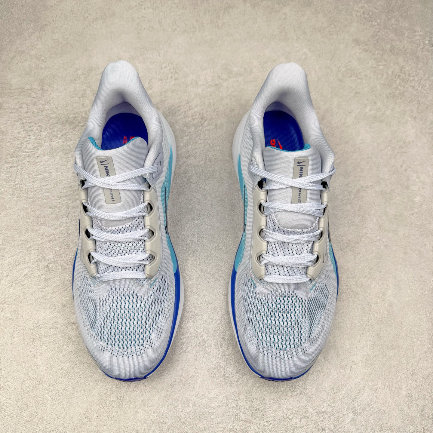 图片[2]-＃特价福利 NK Zoom Pegasus 飞马41代马拉松系列网面透气缓震疾速跑鞋 拥有 Zoom Air 一如既往的稳定感和流畅感 鞋面采用工程网眼设计 为特定高热区域营造出色透气性 进一步增加鞋面的穿孔数量 让足部能够快速散热 中足搭配 Flywire 飞线 在高速运动时营造舒适稳定的贴合感 内置Zoon气垫加持 动力十足 尺码：36 36.5 37.5 38 38.5 39 40 40.5 41 42 42.5 43 44 44.5 45-选品中心